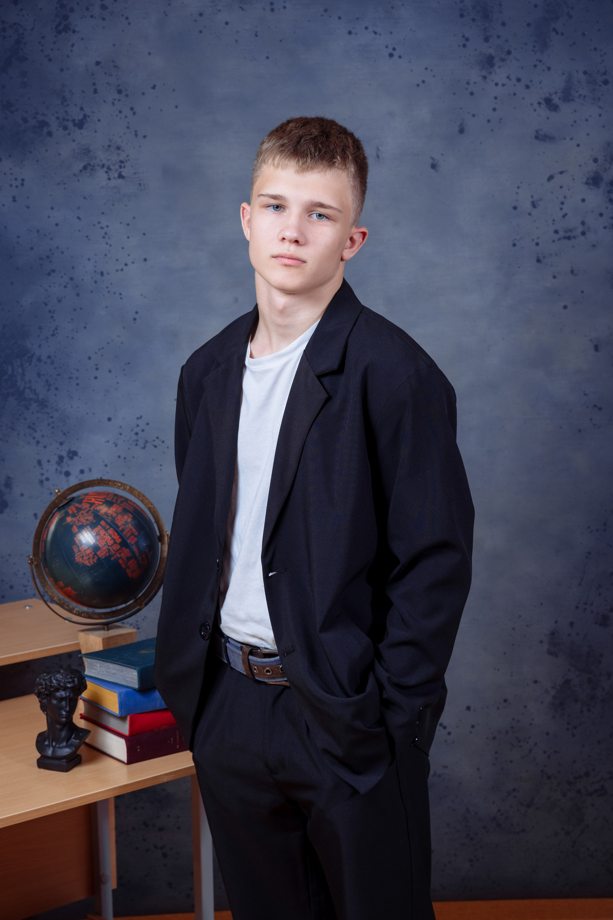 Старшая школа. Выпускные школьные фотоальбомы для школ и детских садов в Волгограде и Волжском