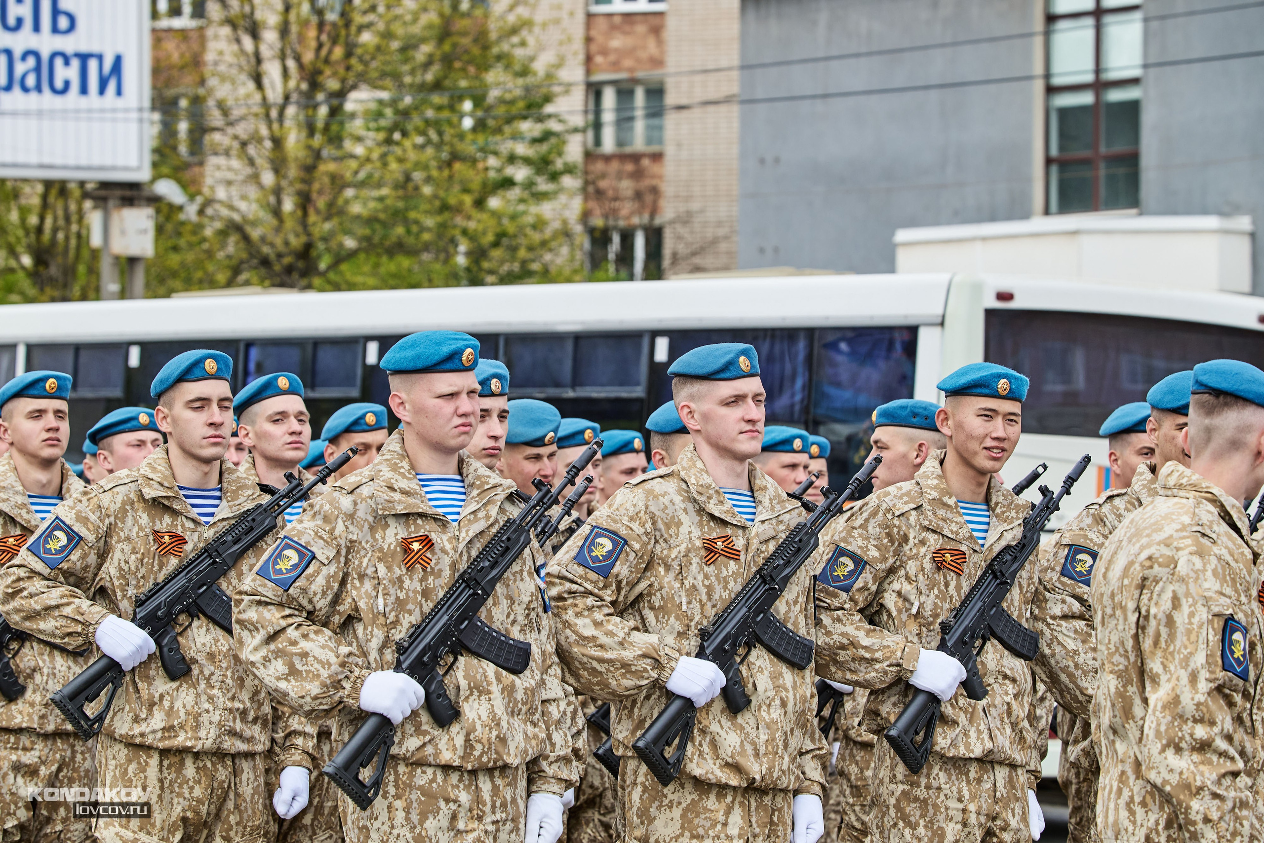 Парад в честь празднования День Победы 9 мая 2024 года в городе Иваново