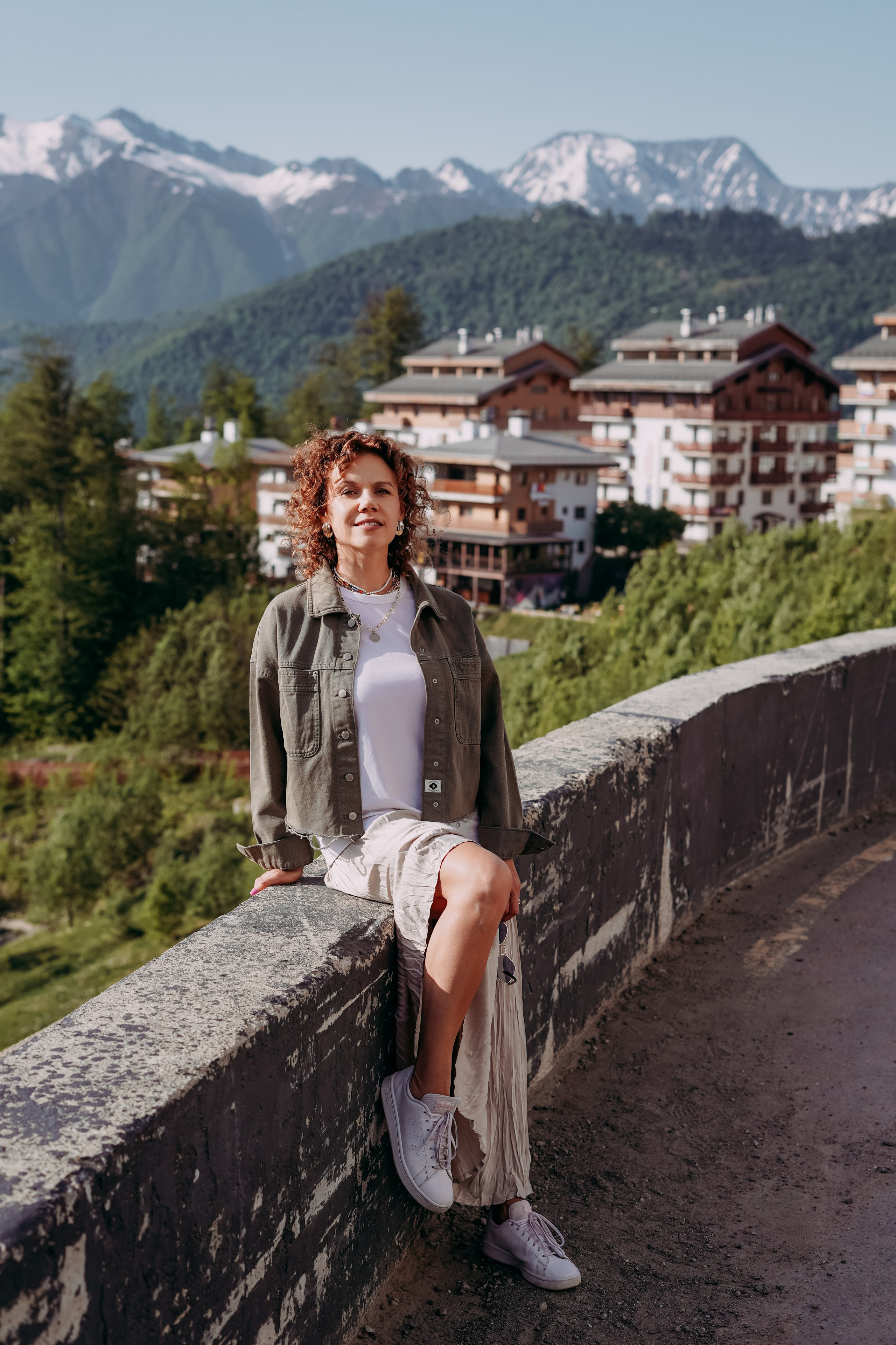 Апрель в горах. Фотосессия для Светланы в Красной Поляне. Фотограф в Сочи и Абхазии | Фототуры | September Air