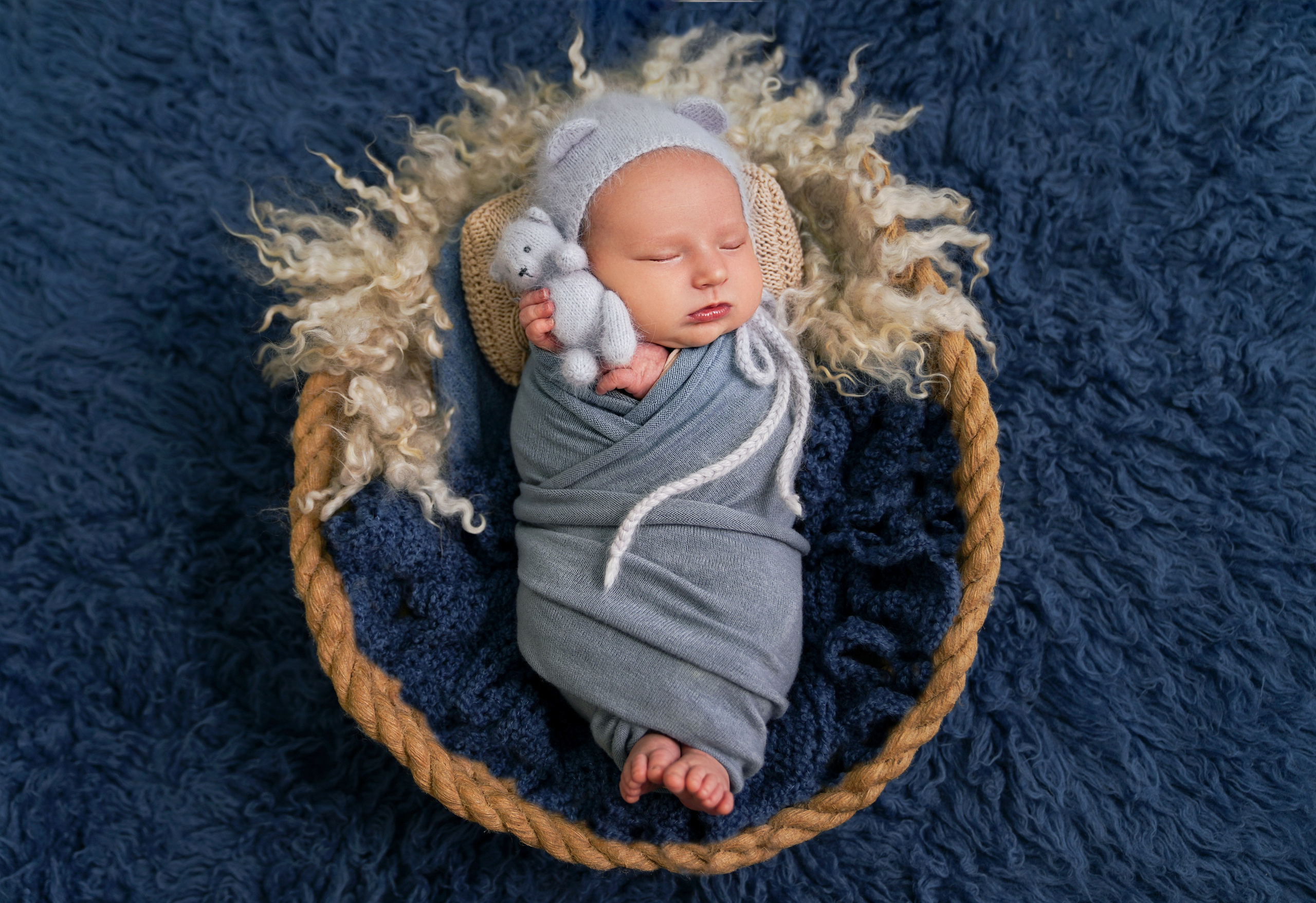Фотосессия новорожденного (newborn). Фотограф новорожденных, детей до года и беременных в Симферополе