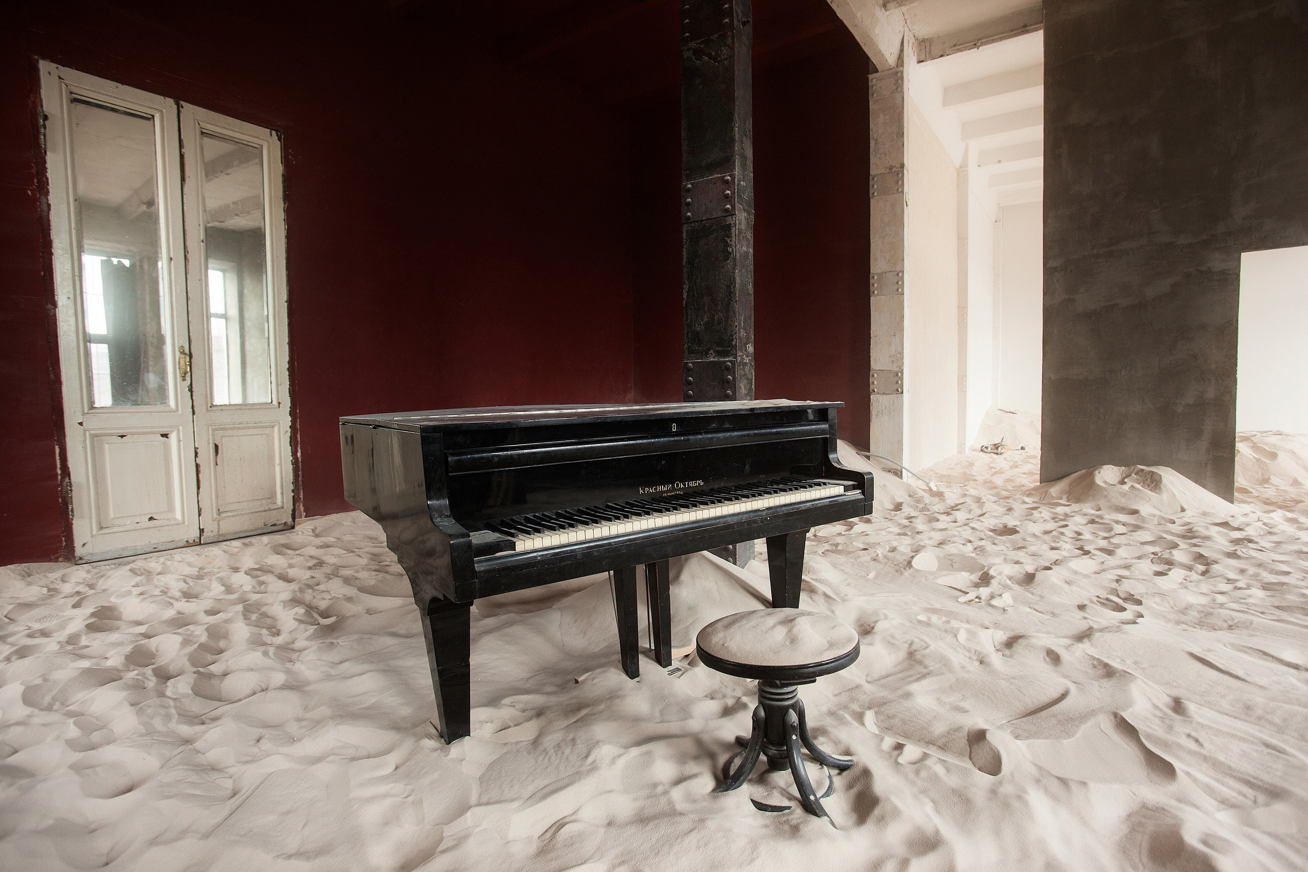 Фотостудии с песком в Санкт-Петербурге