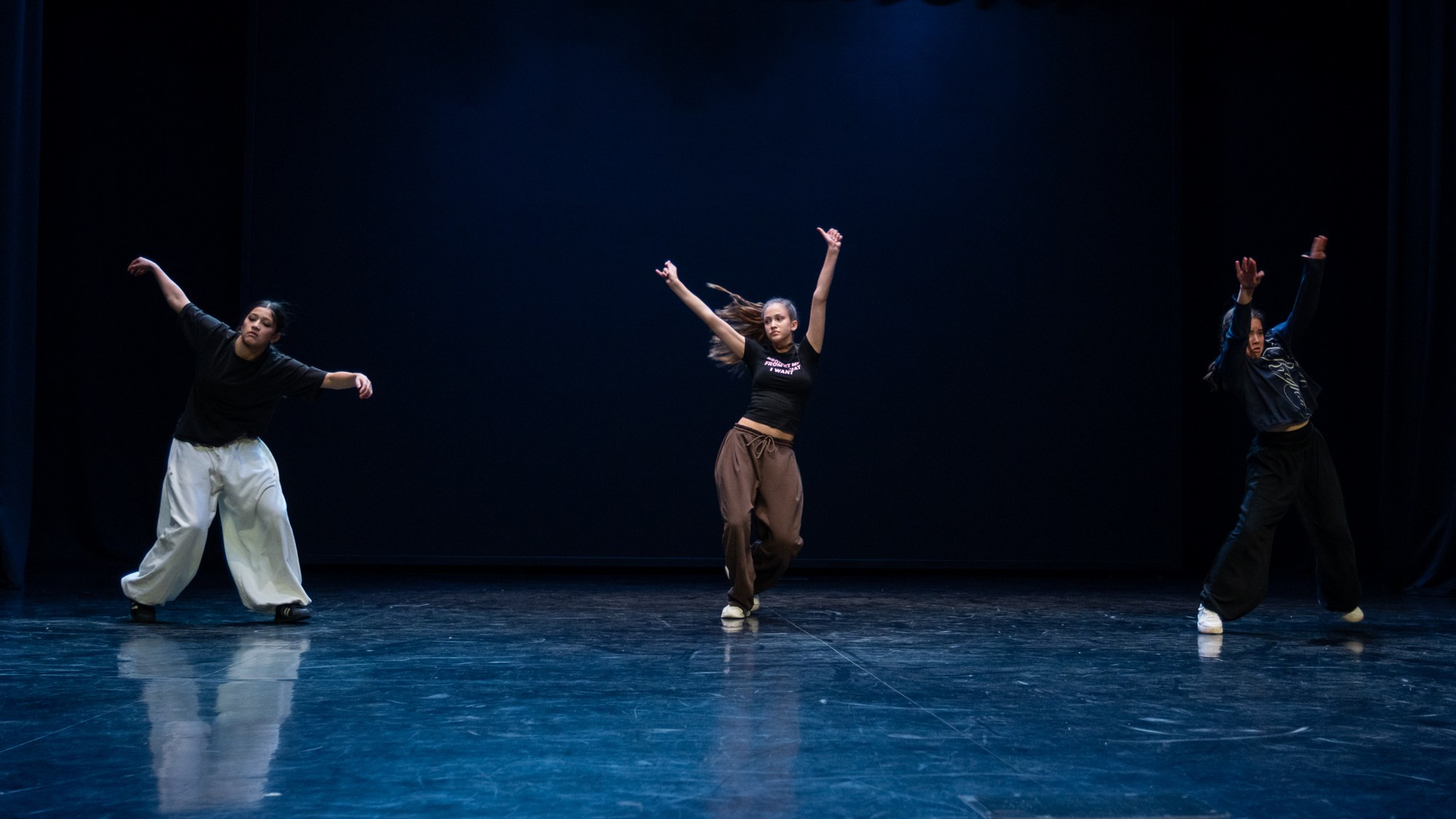 Конкурс солистов и балетмейстерских работ «Руки ногИ». Репортажный фотограф в Казани Павел Серпокрылов