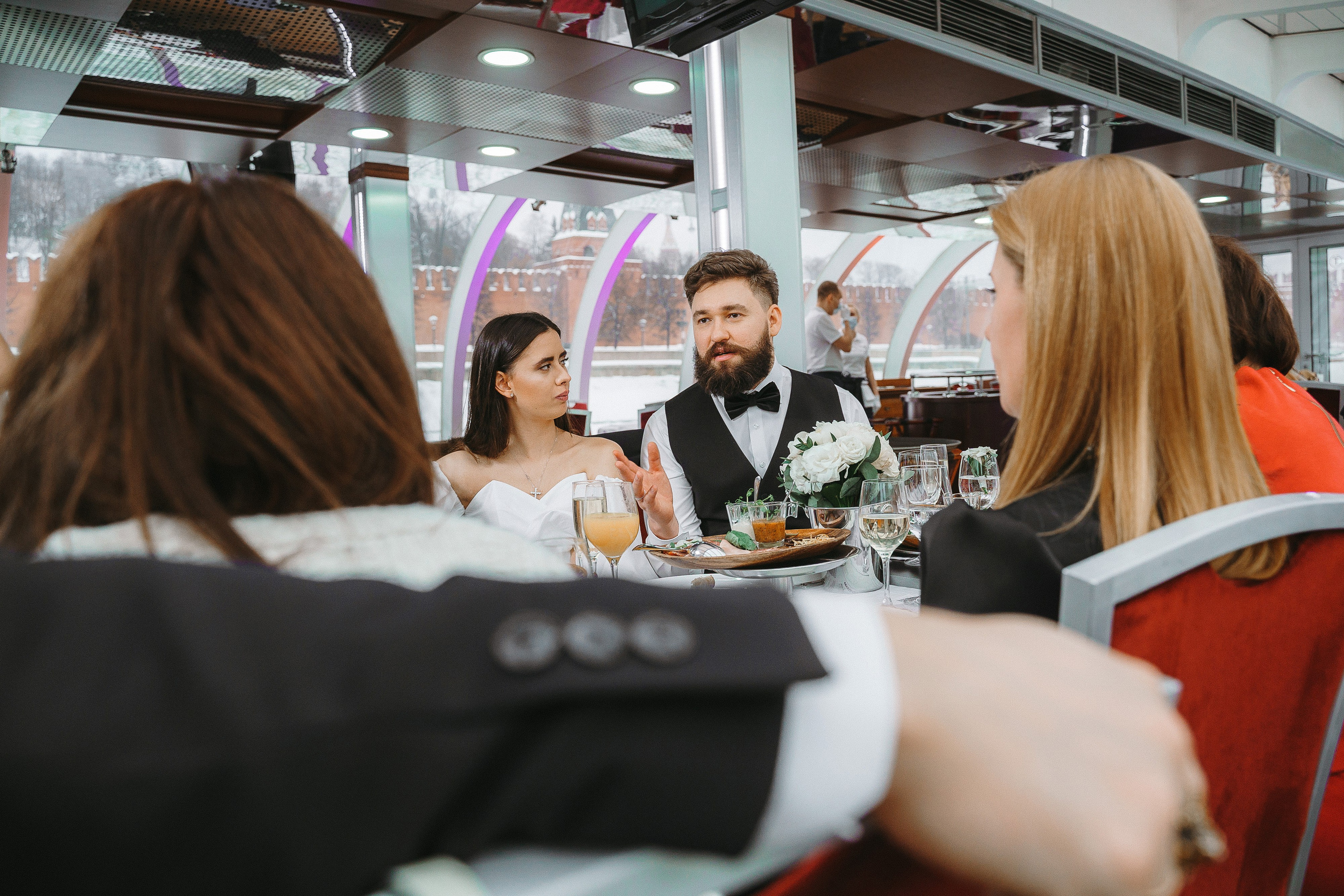 Свадебная фотосессия в Barvikha Hotel & SPA 5*. Свадебный фотограф в Барвихе в ЗАГС