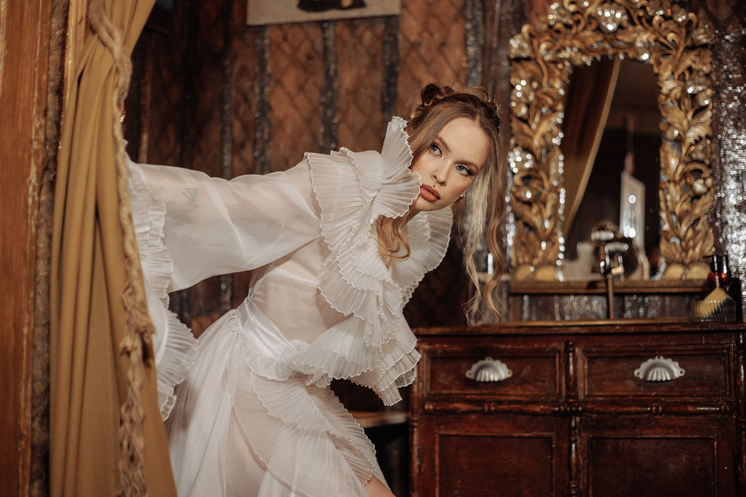 Свадебная фотосессия в Спб в Студии-Портфолио— заказать в Спб