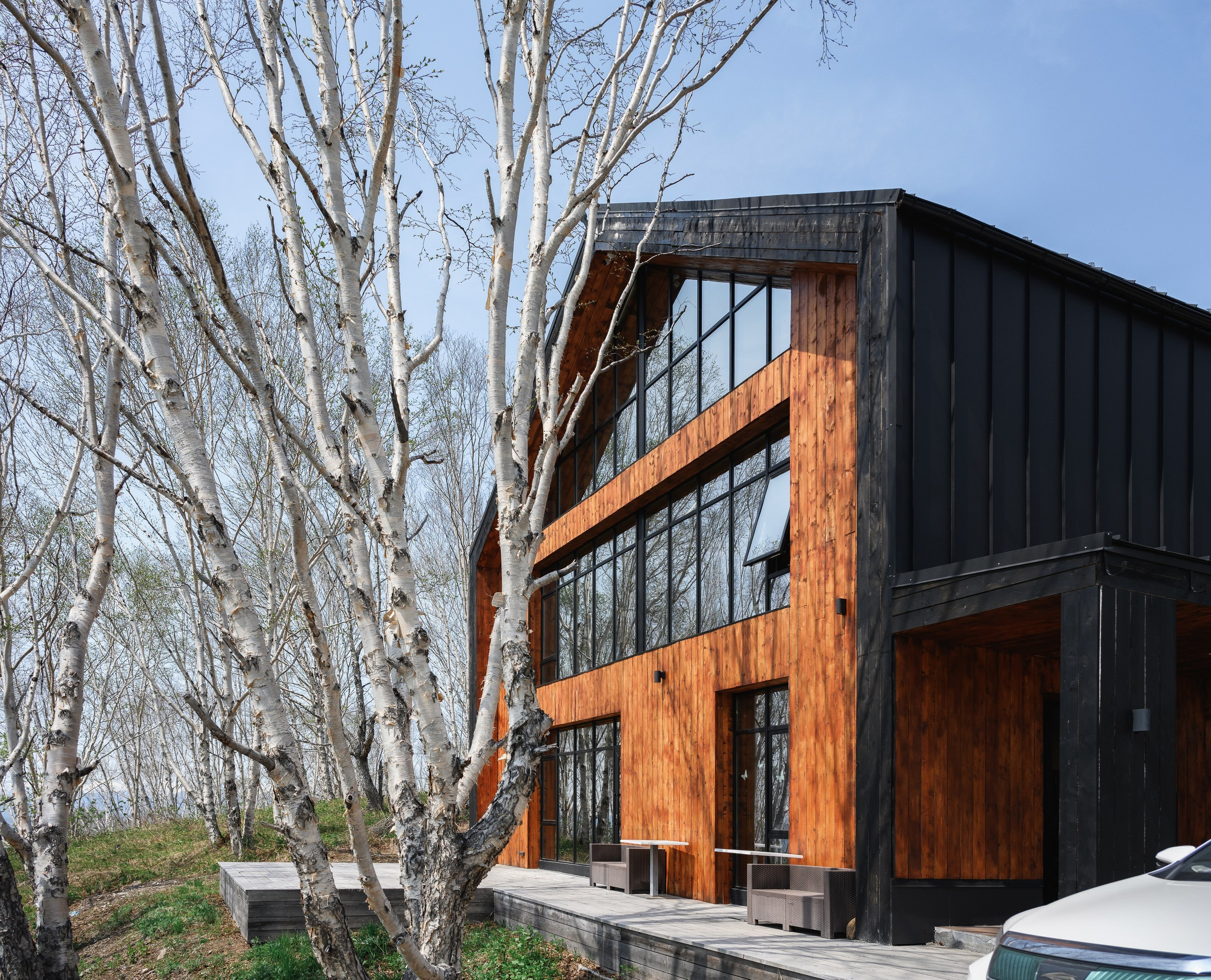 Фотосъемка дня рождения в Петропавловске-Камчатском. Яркая фотосессия дня рождения на природе в Петропавловске-Камчатском. Веселые моменты праздника с друзьями в кадре. Профессиональная съемка детских и взрослых дней рождения. Фотосессия дня рождения в Петропавловске-Камчатском.