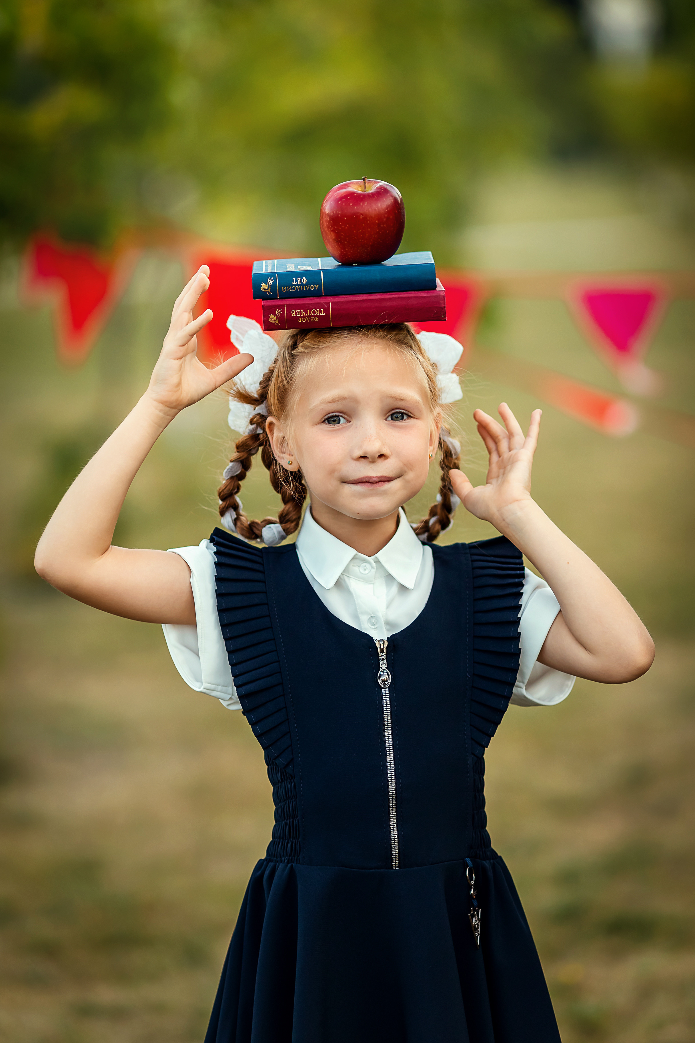 Фотопроект «Здравствуй, школа!». Фотокомпания «Алые паруса» выпускные альбомы Москва и МО