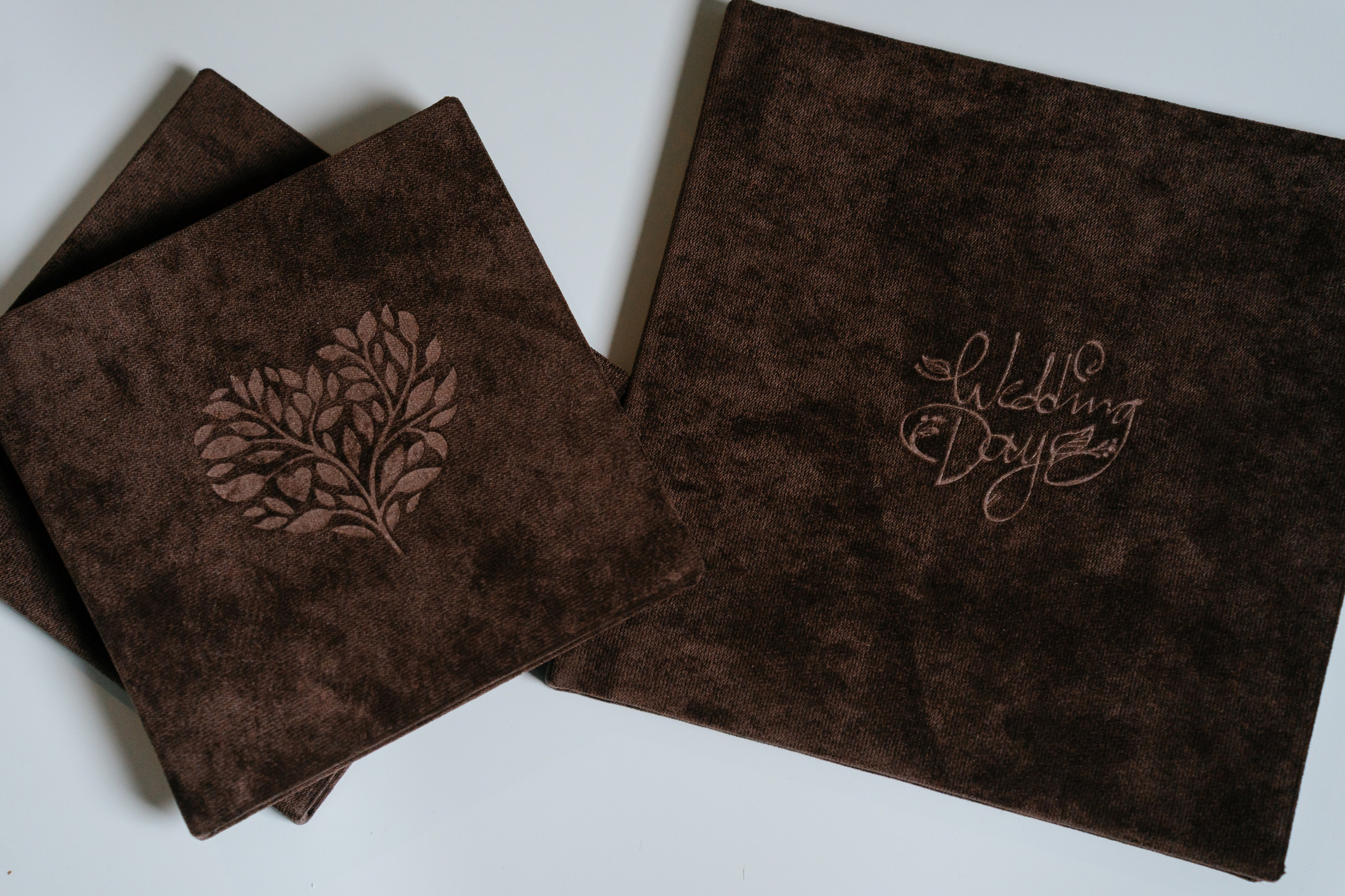 Фотокнига для семейных и свадебных фотографий СПБ и Москва. Семейный и свадебный фотограф в Санкт-Петербурге и Москве