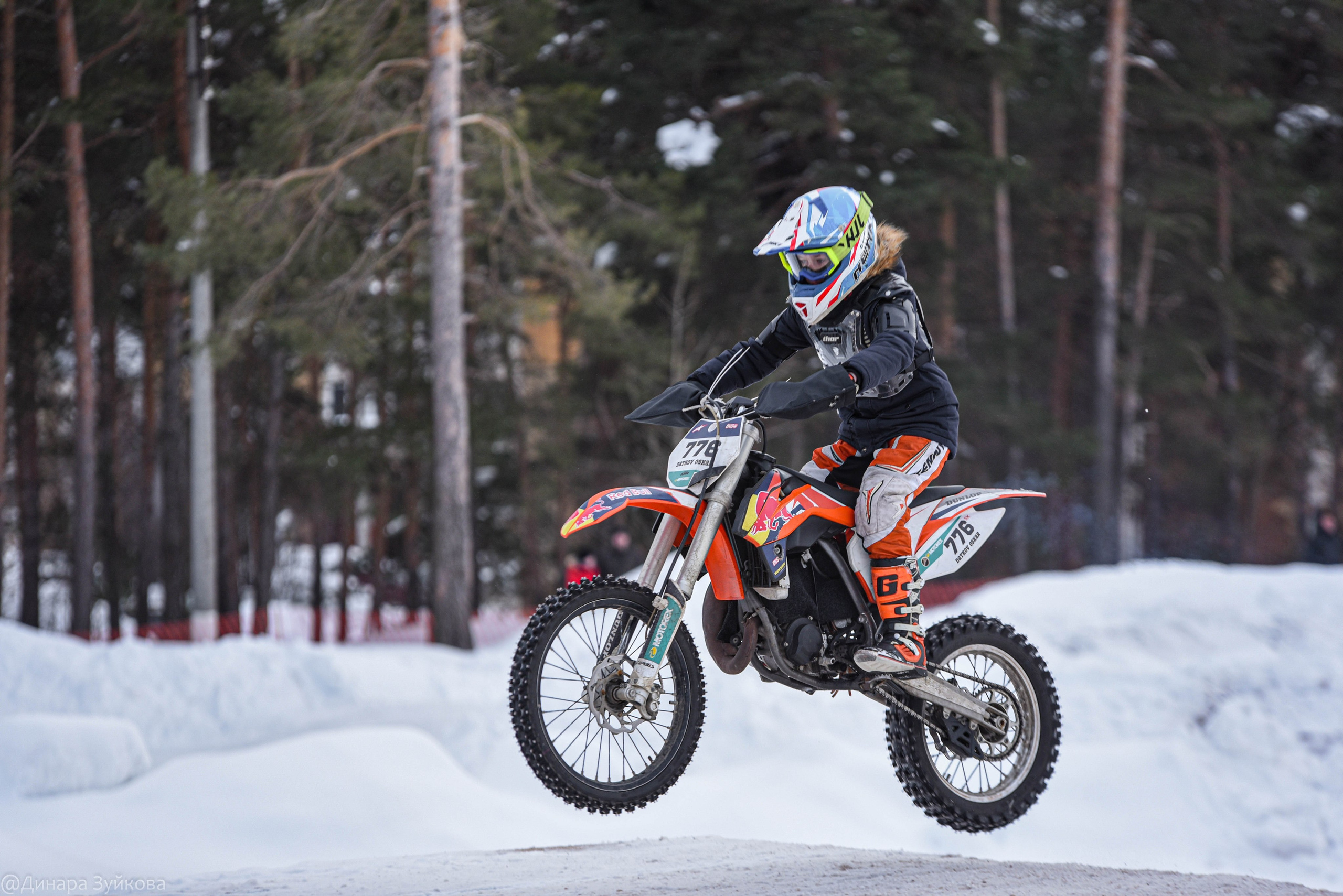 3 этап зимнего чемпионата по мотокроссу в г. Дзержинск. Мотофотограф в Нижнем Новгороде Динара Зуйкова