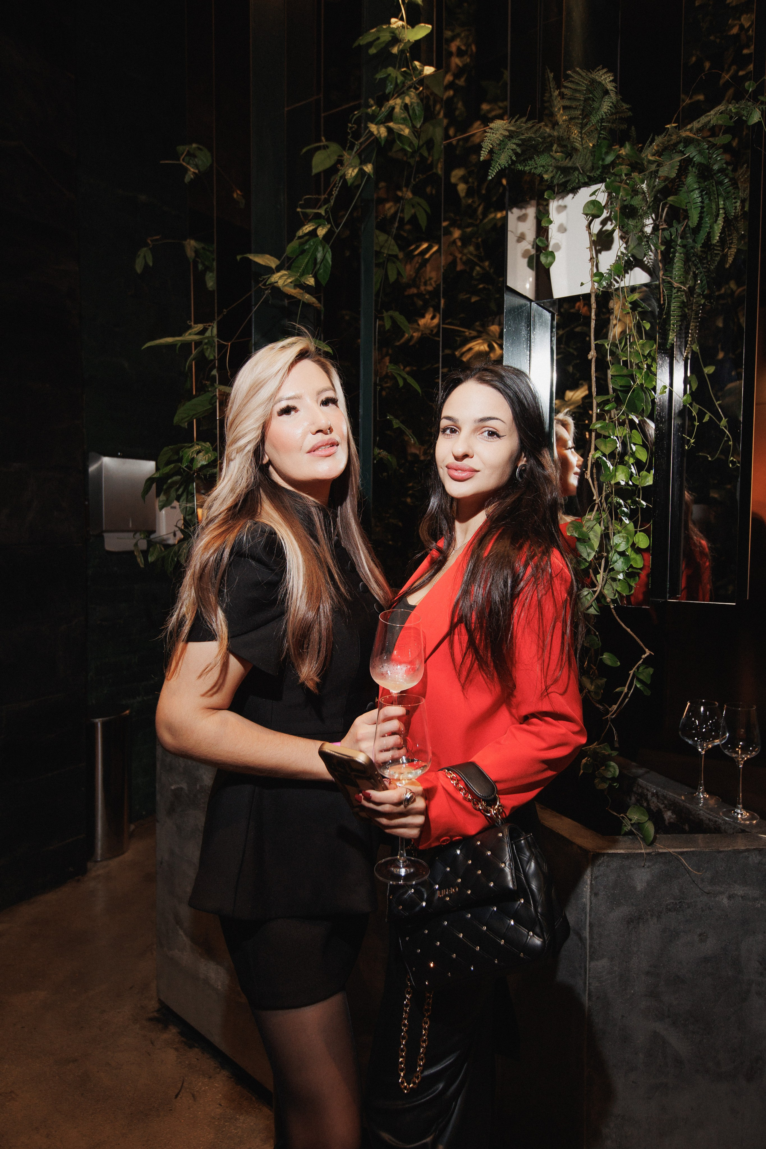 ВИННЫЙ ФЕСТИВАЛЬ. СВОИ. ФОТООТЧЕТЫ-СОБЫТИЯ-МЕСТА