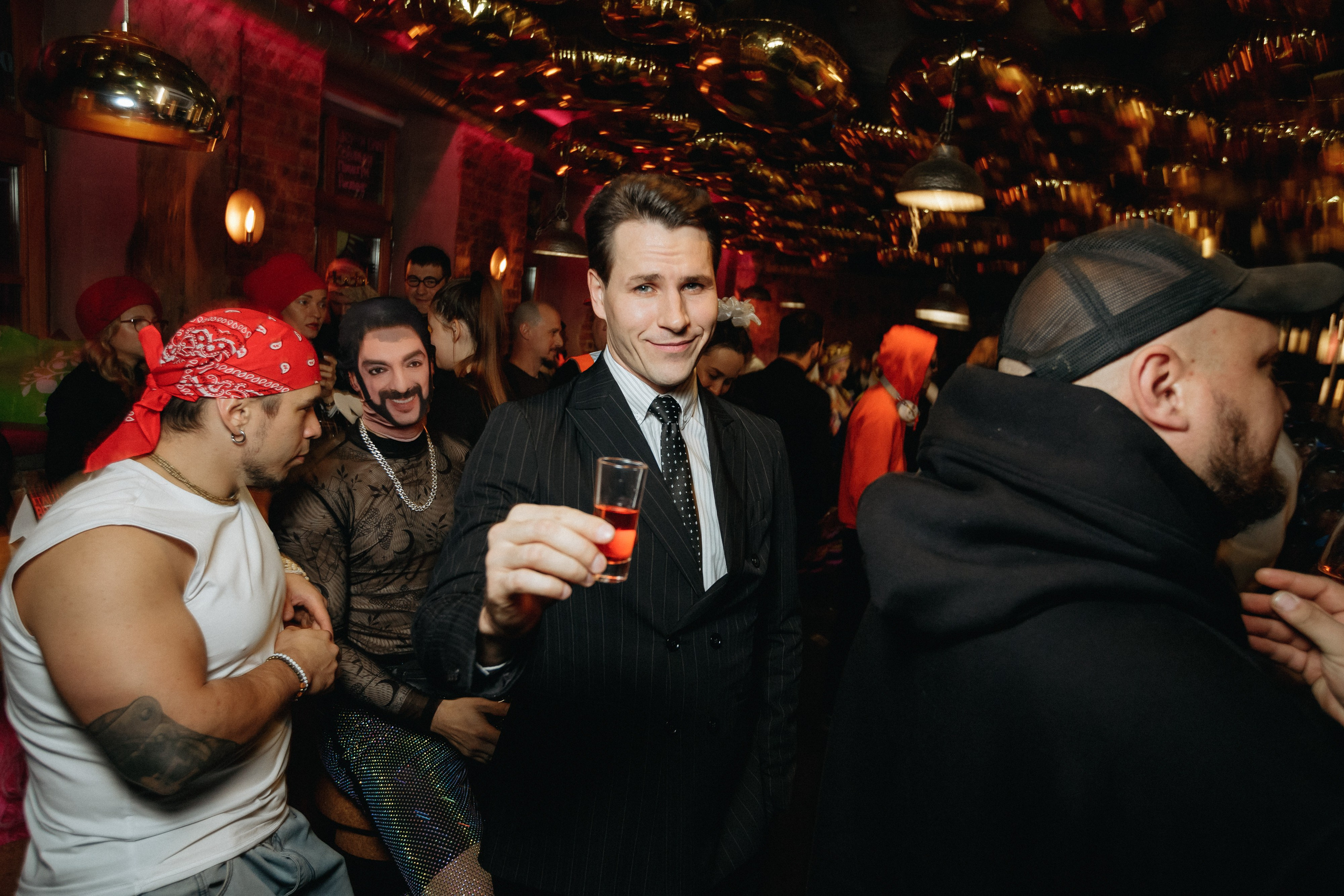 IVENT PARTY. СВОИ. ФОТООТЧЕТЫ-СОБЫТИЯ-МЕСТА