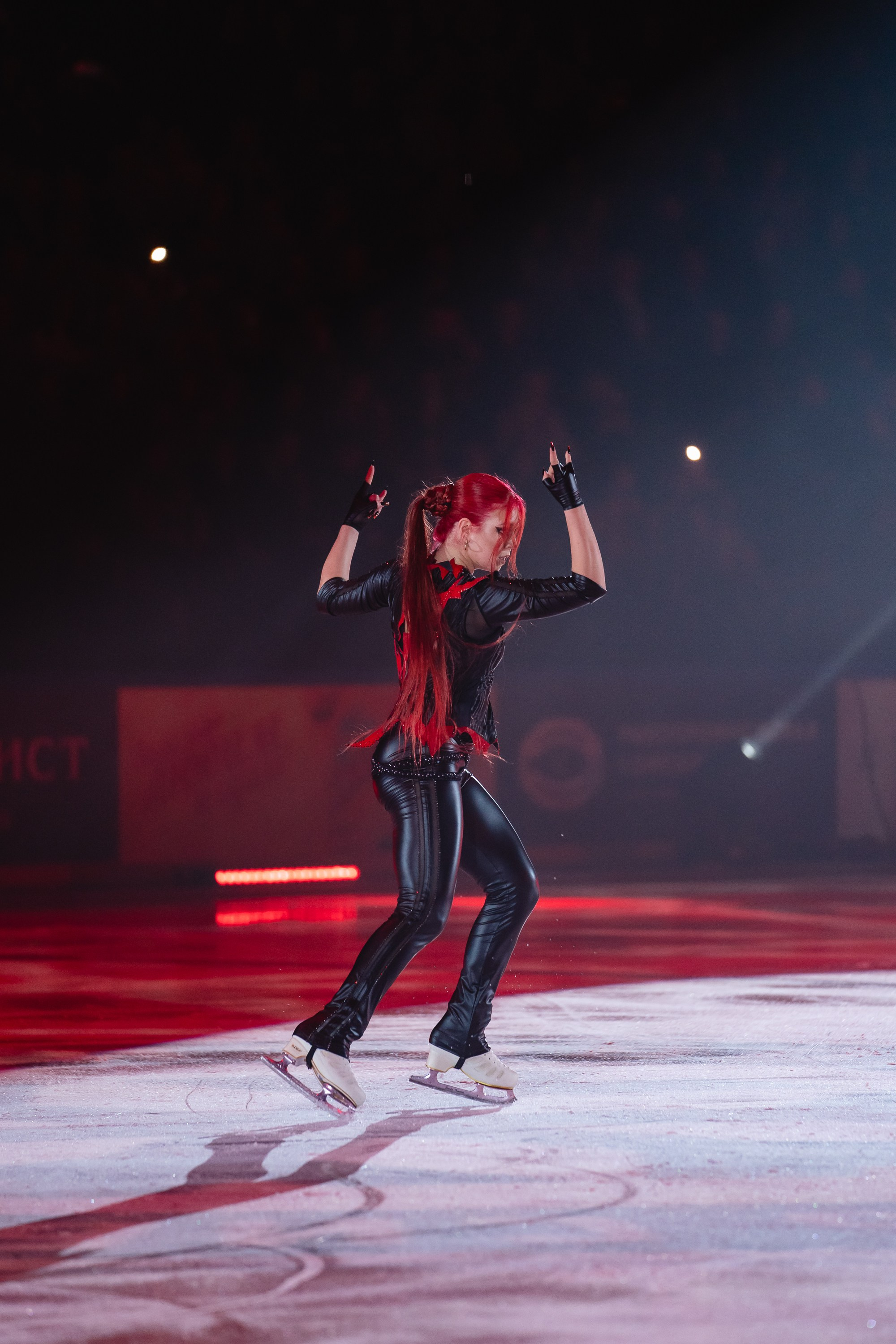 Шоу «Чемпионы на льду» в Новосибирске. Воробьева Ксения — Спортивный и танцевальный фотограф Новосибирск