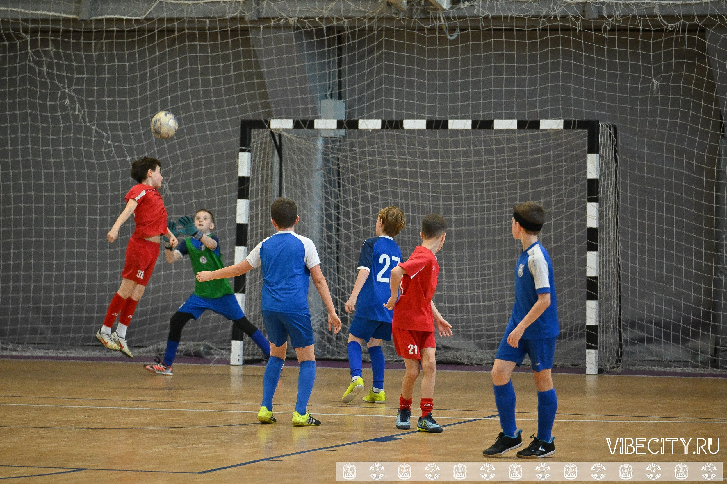 Балтийская лига по футзалу U11. VIBECITY.RU Вайб Сити Ру Фоторепортажи Фотоотчеты Калининград
