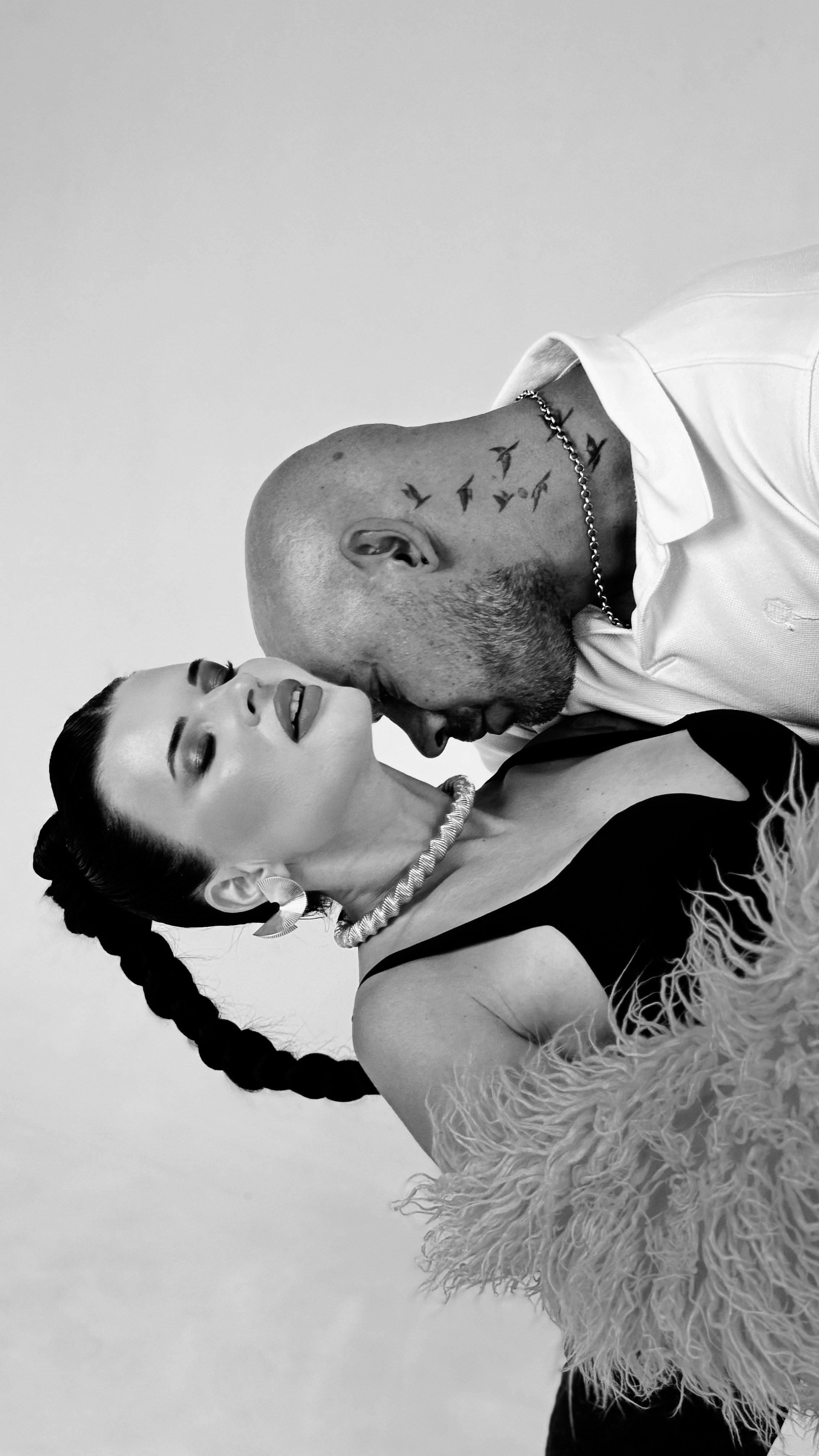 Контент-мейкер и лайф-терапевт