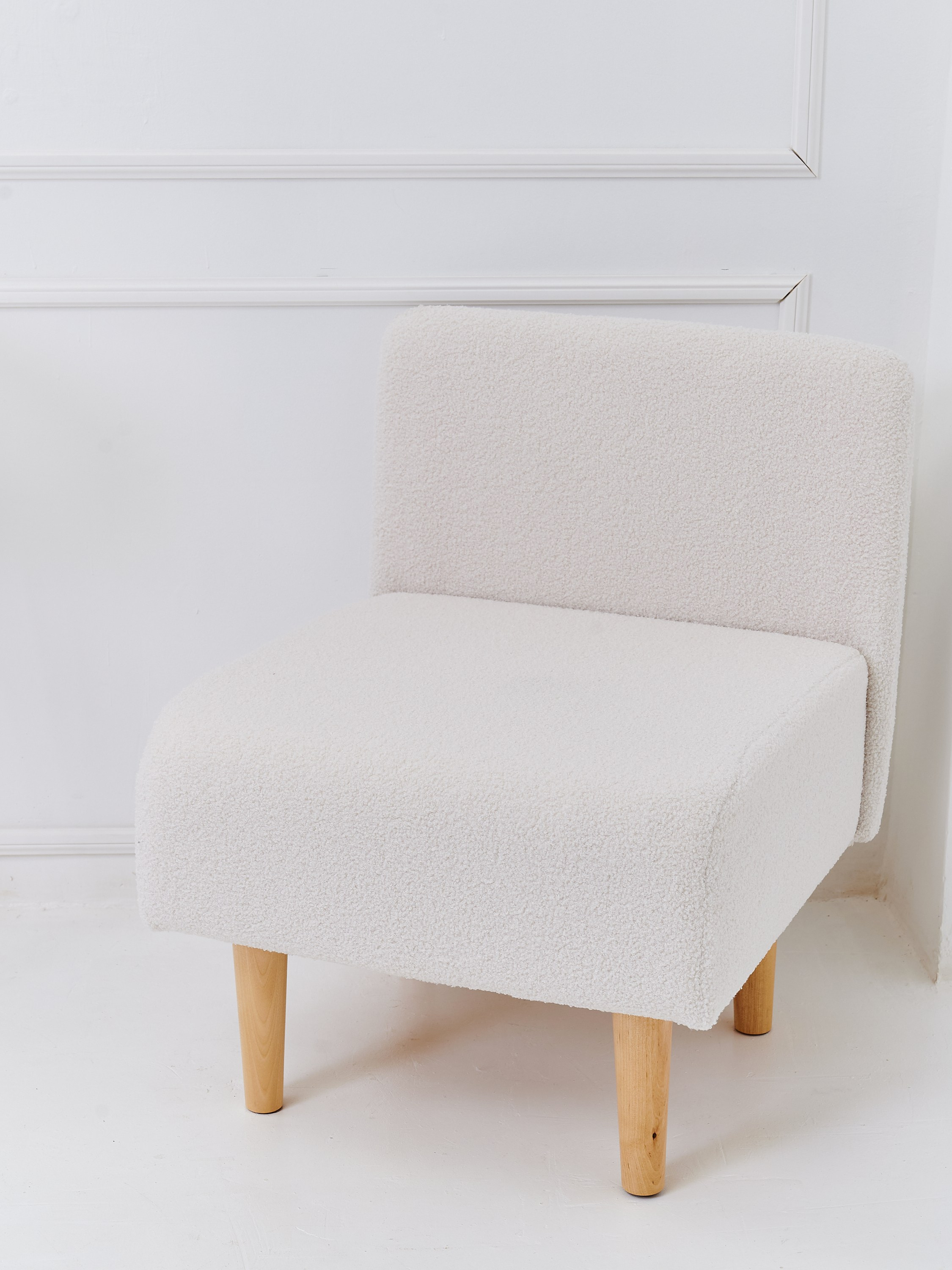 Большой выбор локаций для фотосъемок для каталогов на маркетплейсы. ТМ Продакшн — Съемка для маркетплейсов в Москве