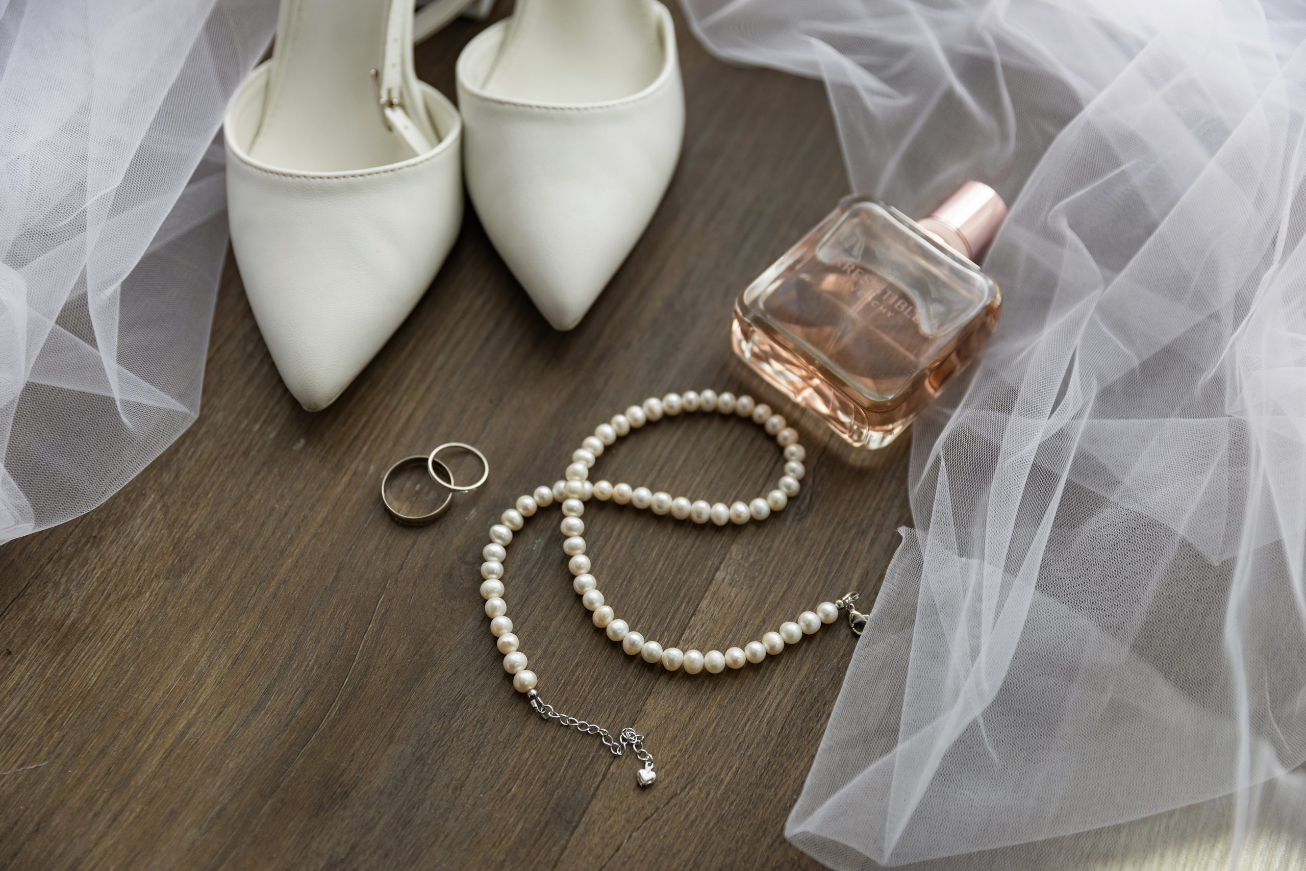 Анонс свадьбы загородом. Свадебный и портретный фотограф в Санкт-Петербурге Надежда Чечулина