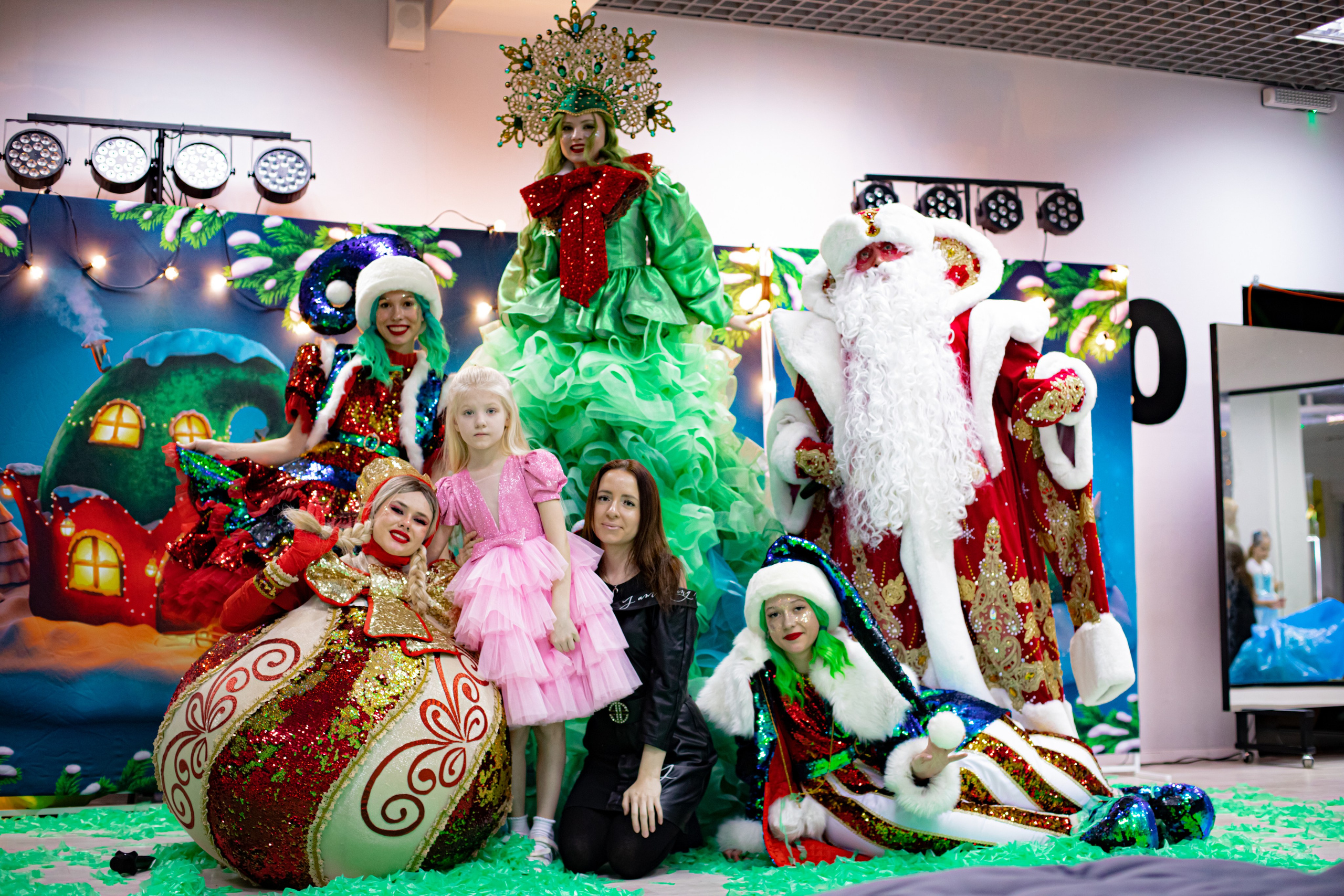 HAPPY NEW YEAR PART/5. Photokarish