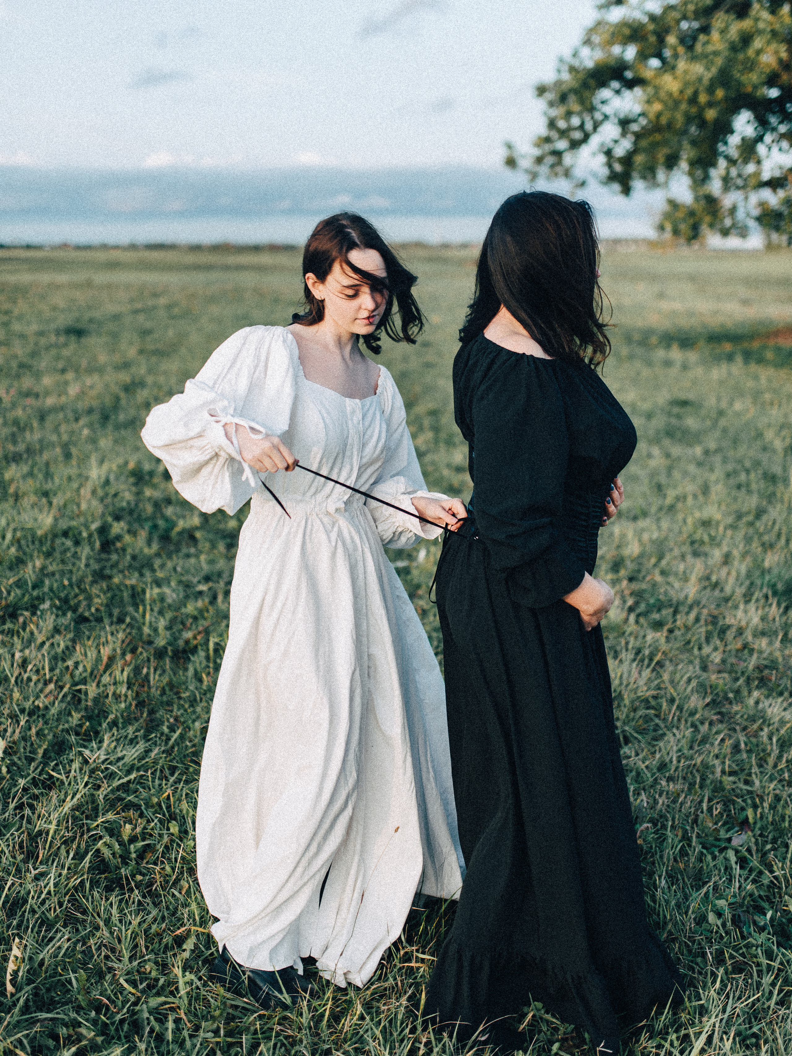 Юля и Карина, Пушкин. Фотограф Денис Неместо, портрет, репортаж