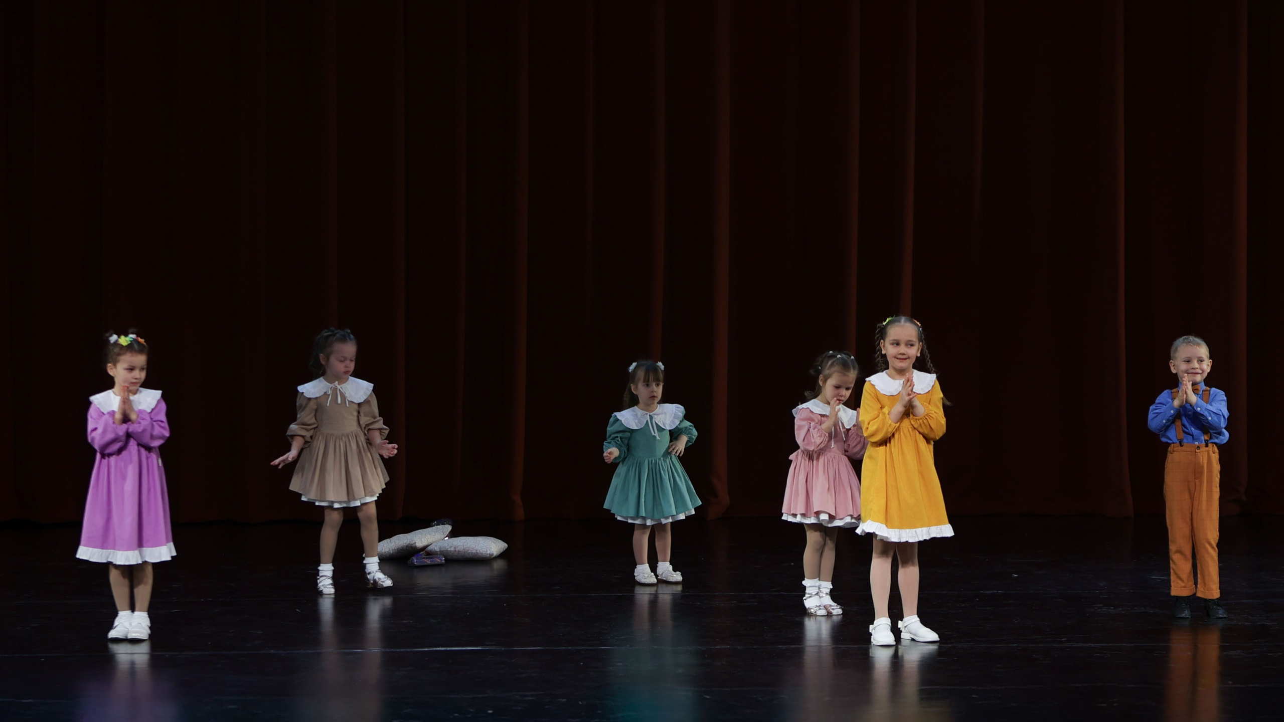 Фестиваль хореографического искусства «КУБОК ЛЕГЕНДЫ — 2025». Выпускные альбомы и школьный фотограф в Подольске, Троицке, Щербинке, Москве и Московской области