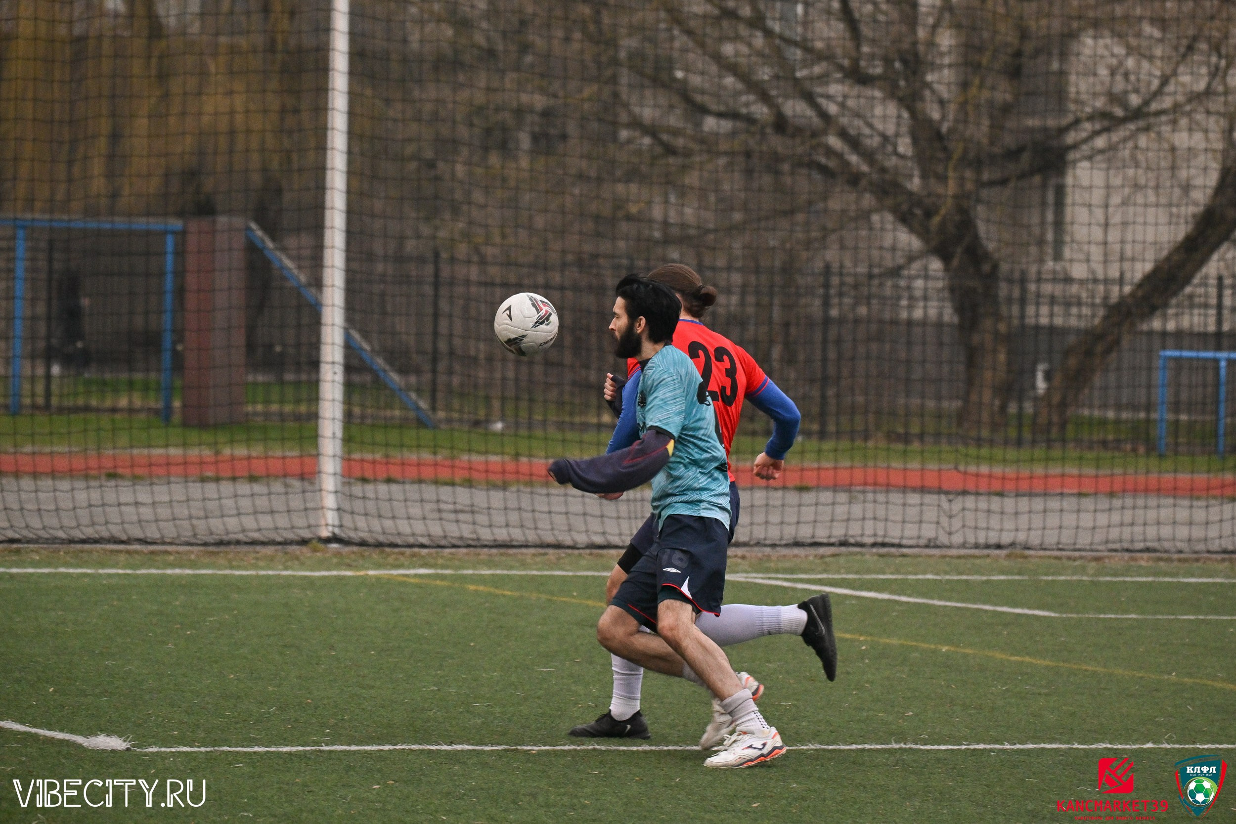 XX ЧЕМПИОНАТ КАЛИНИНГРАДСКОЙ ЛФЛ КАНЦМАРКЕТ39 сезона 2024–2025 гг. VIBECITY.RU Вайб Сити Ру Фоторепортажи Фотоотчеты Калининград