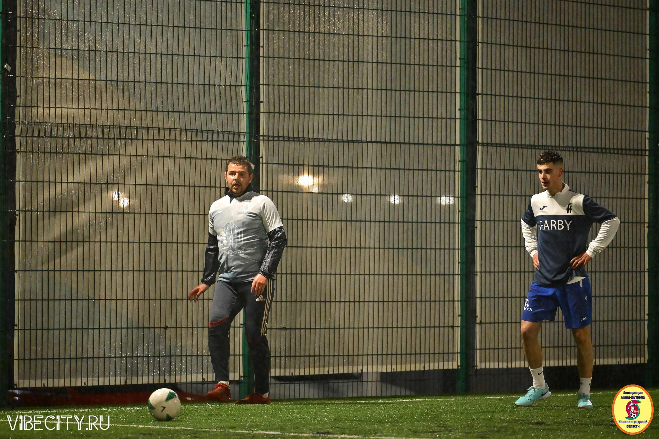 ИГРЫ МИНИ-ФУТБОЛЬНОЙ ЛИГИ. VIBECITY.RU Вайб Сити Ру Фоторепортажи Фотоотчеты Калининград