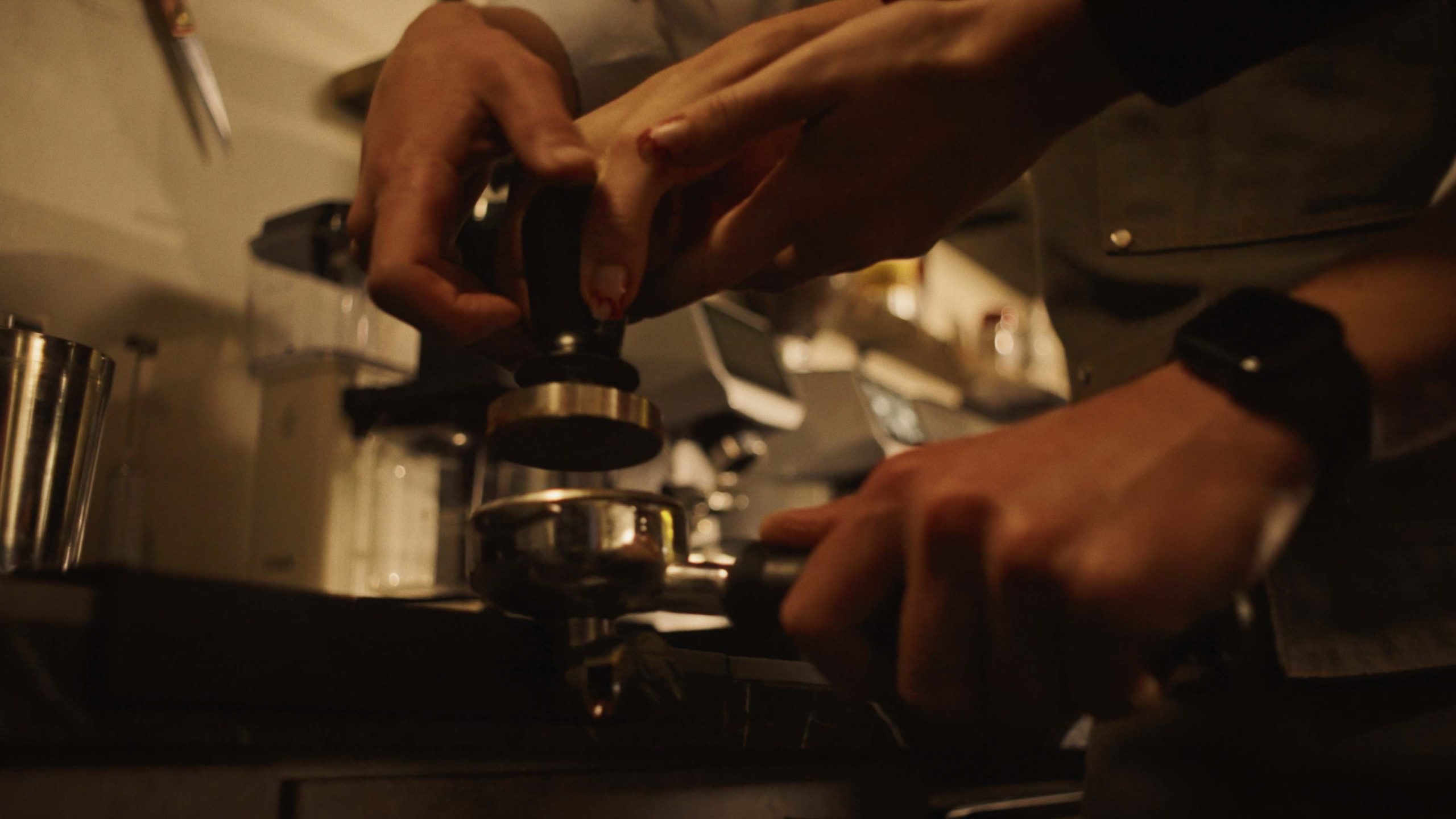 Три чашки до любви. Цветокоррекция видео