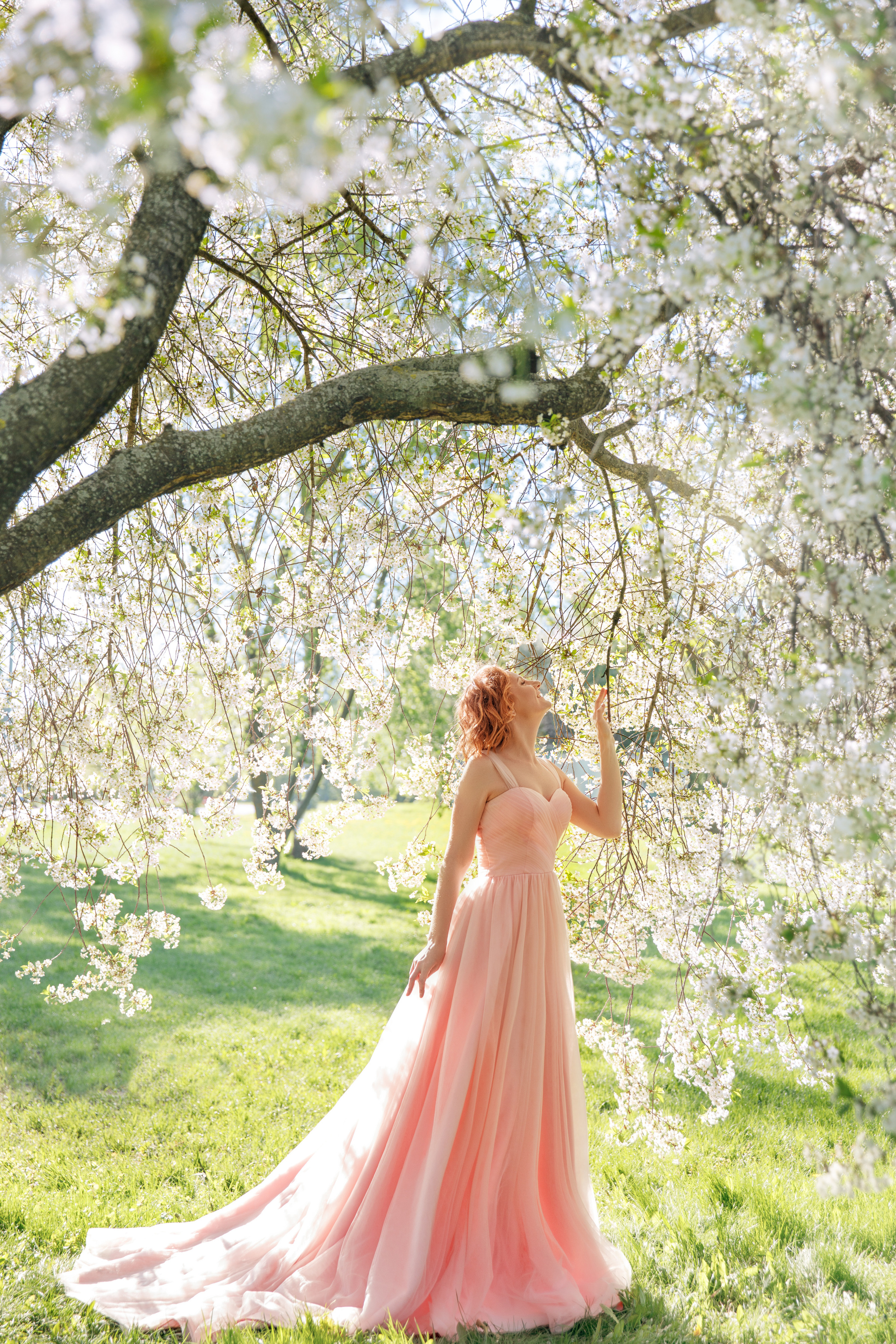 Фотоссессия женская на природе в парке Москва