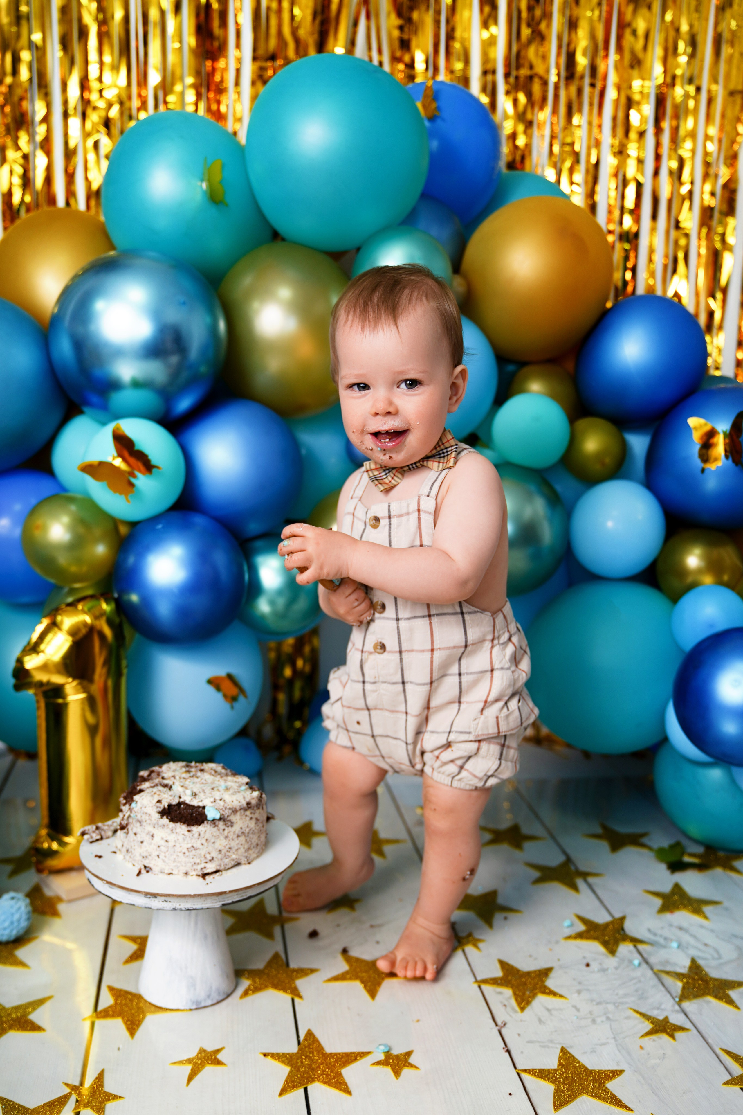 Фотосессия ГОДОВАСИЕ. Фотограф новорожденных, детей до года и беременных в Симферополе