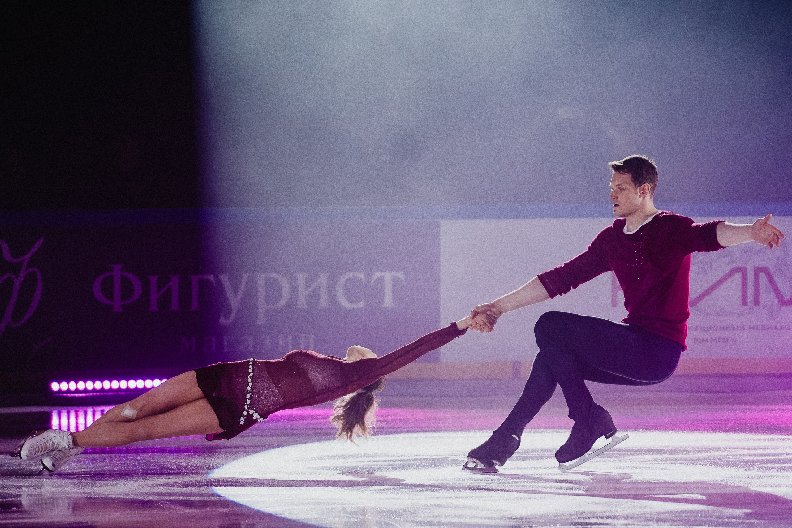 Шоу Этери Тутберидзе в Новосибирске. Воробьева Ксения — Спортивный и танцевальный фотограф Новосибирск