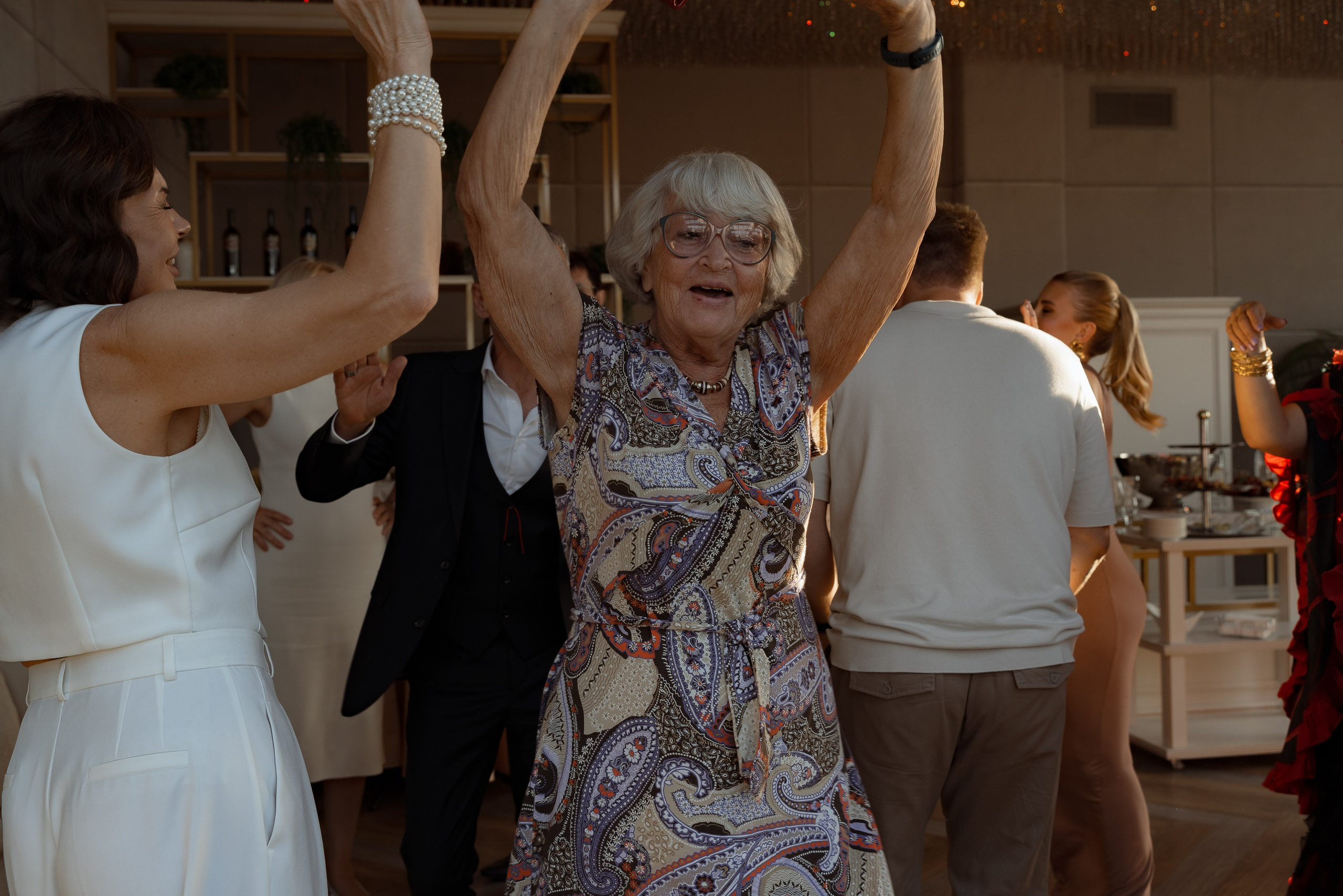 Свадьба Ольги и Дениса — церемония на Фурштатской и прогулка у Исаакия. Свадебный фотограф Дмитрий Родионов — Санкт-Петербург и Ленинградская область