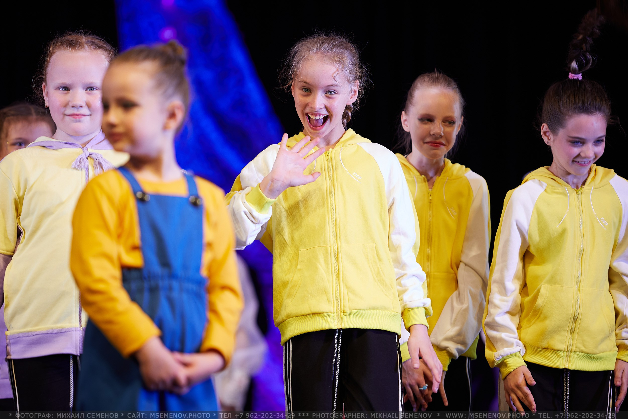 АНОНС фоторепортажа «Танцуй вопреки…» Танцевальный клуб «Априори». Фотограф, фотопроекты Михаила Семенова в Ярославле. Фотошкола