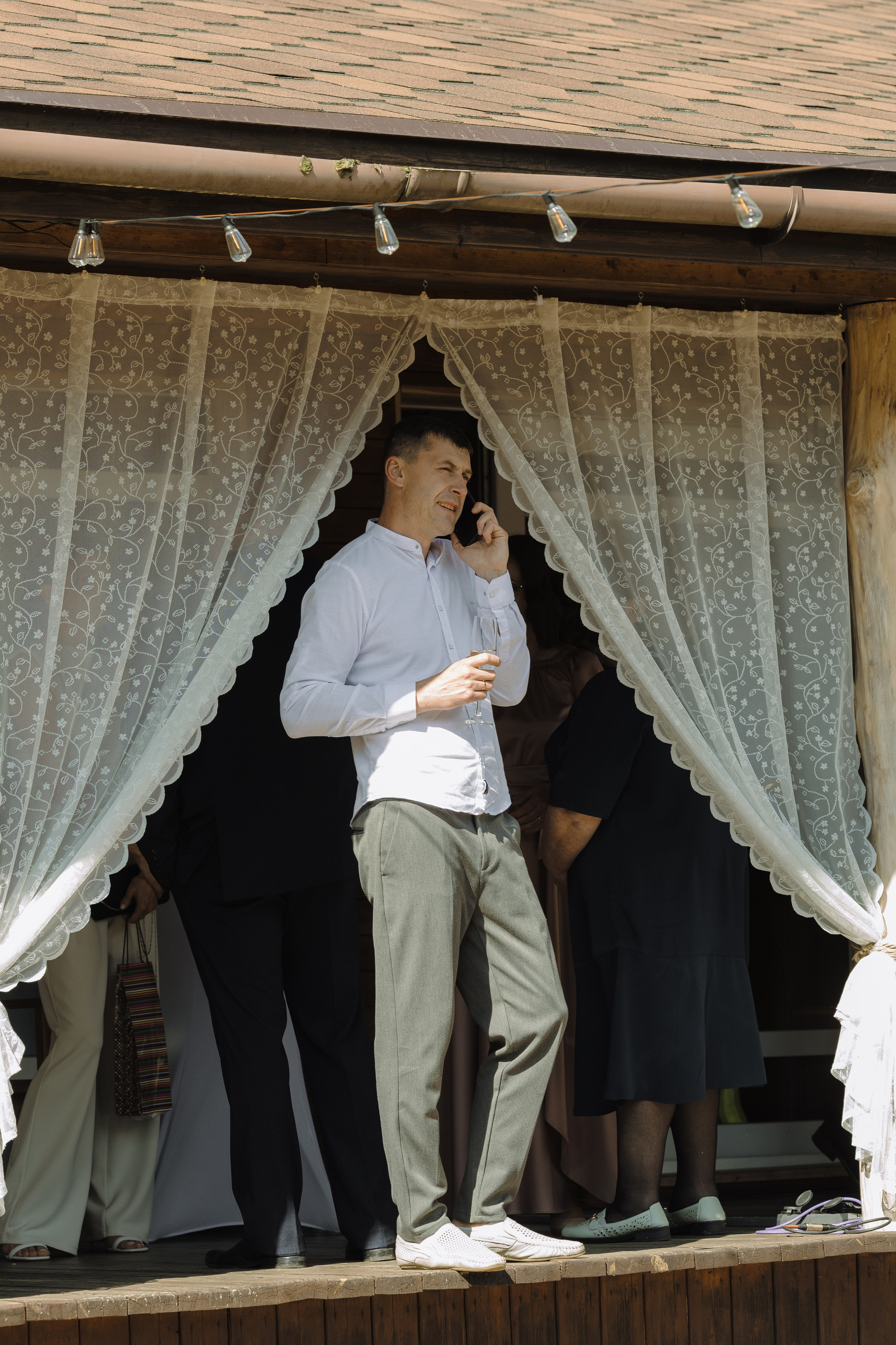 Свадебная фотосессия пары в Агроусадьбе Дачка бай