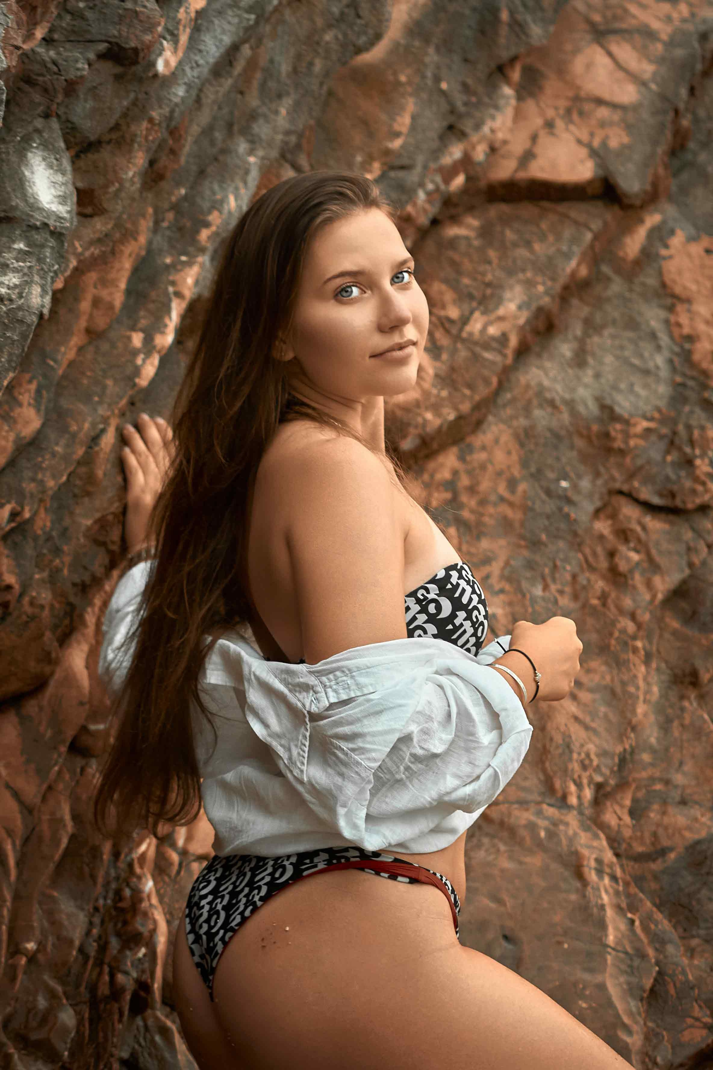 Love Story Photoshoot in Montenegro | Couple on the Beach at Sveti Stefan