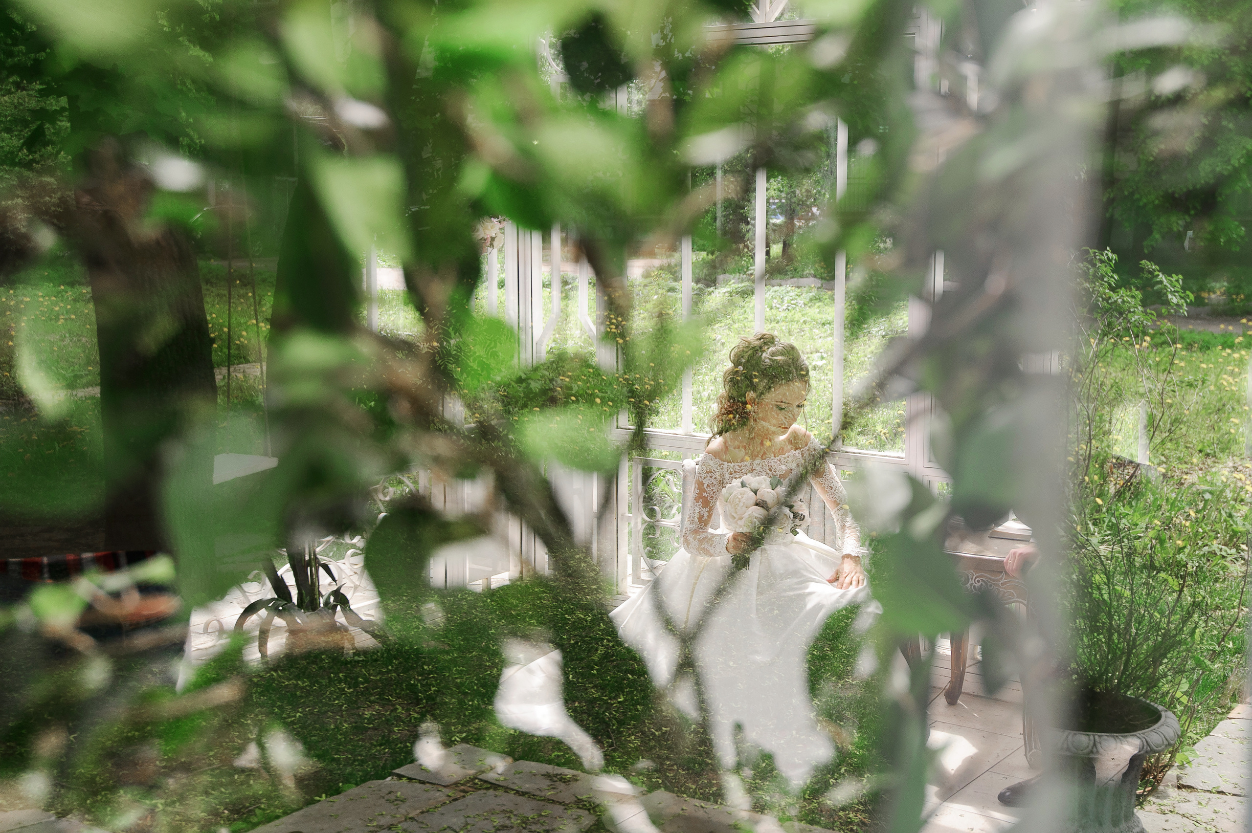 Свадебная фотосъёмка в фотостудии Мимика. Свадебный фотограф Наталья Немцева в Санкт-Петербурге