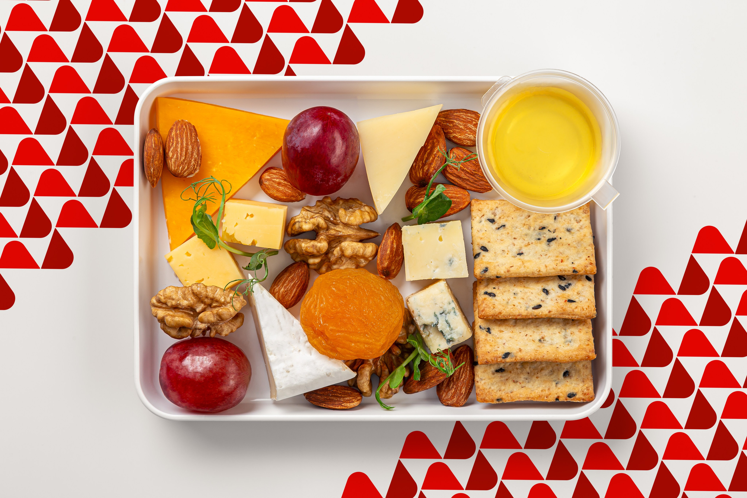 Фуд фотосессия платного бортового рациона Red Wings. Фуд фотограф и видеограф в Москве Крепких Сергей