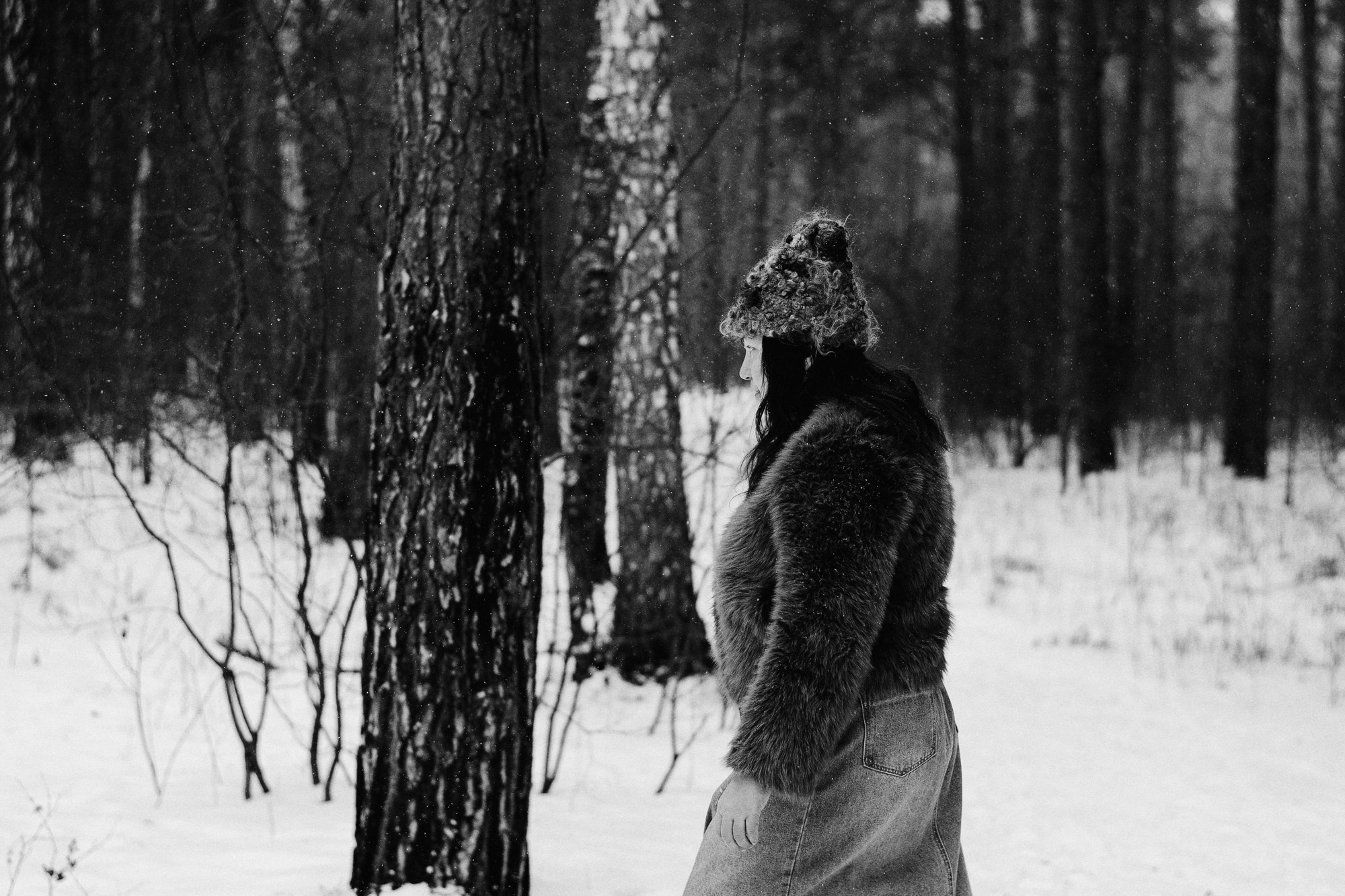 Зимняя фотосессия в Затюменском парке (Тюмень) | Художественная съемка от Daria Mars. Портретный фотограф Тюмень Дарья Мустафина