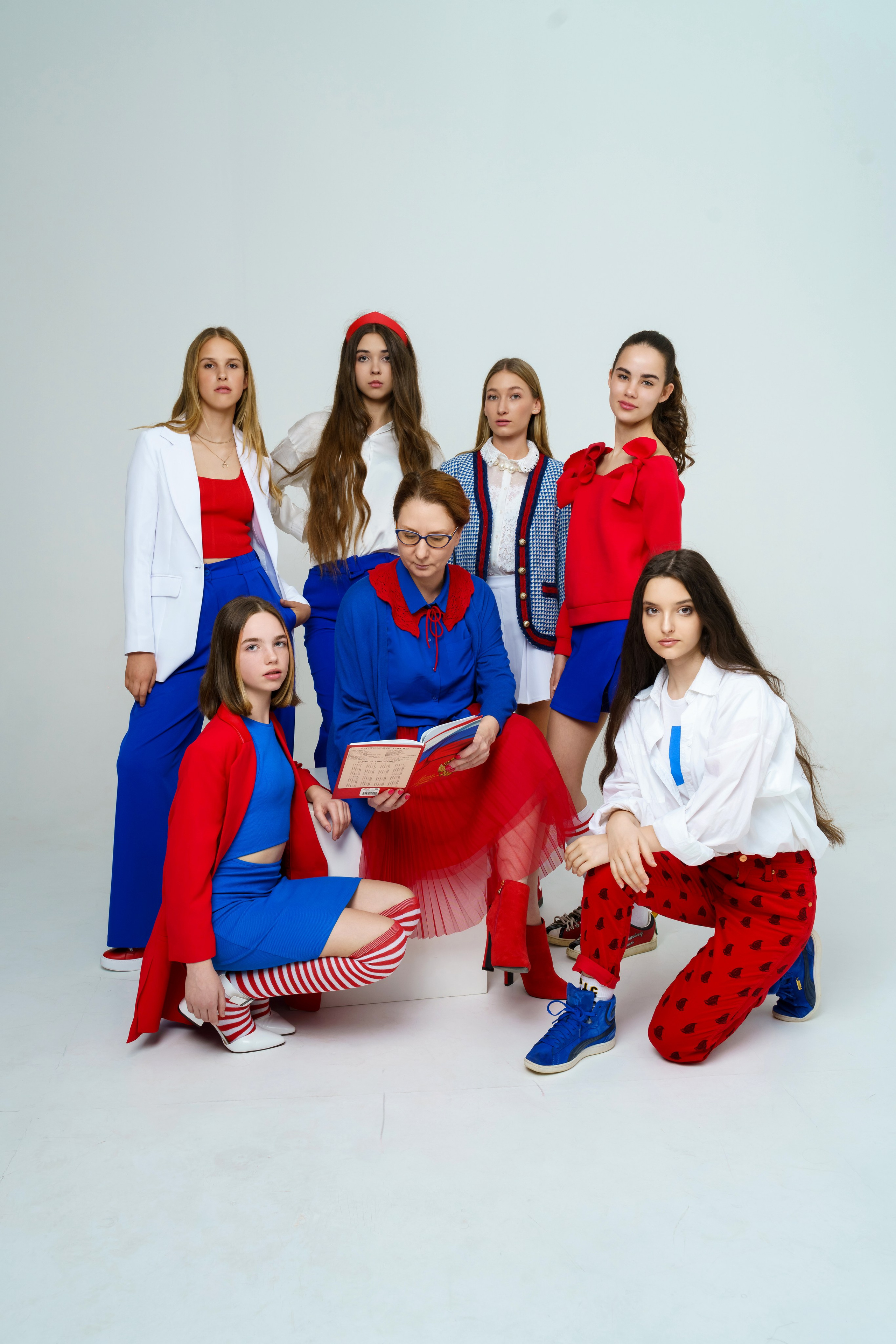 Альбомы для 9-11 класса. Фотограф Наталья Сидорова