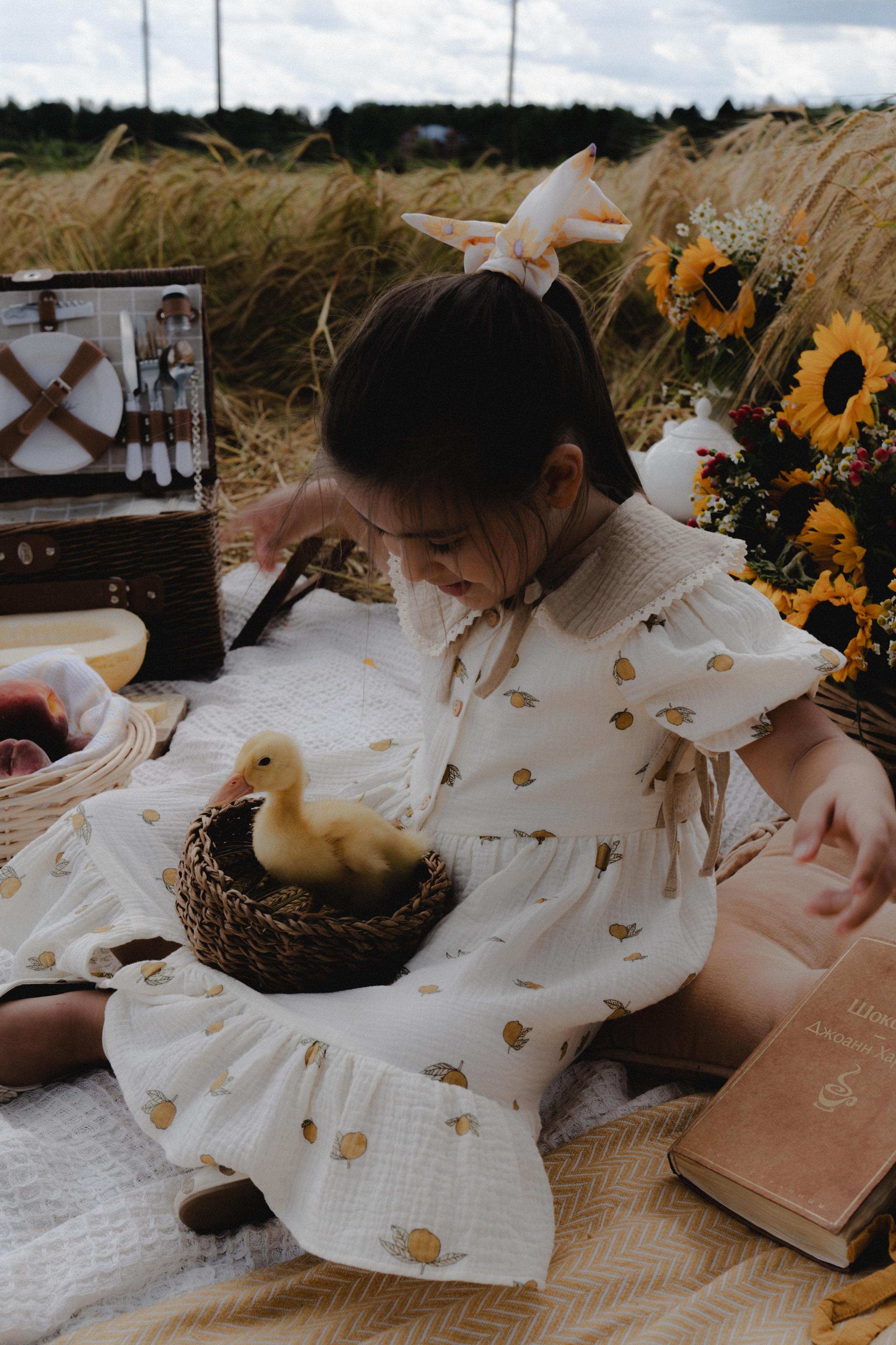 Моника тебе скоро 4. ...........