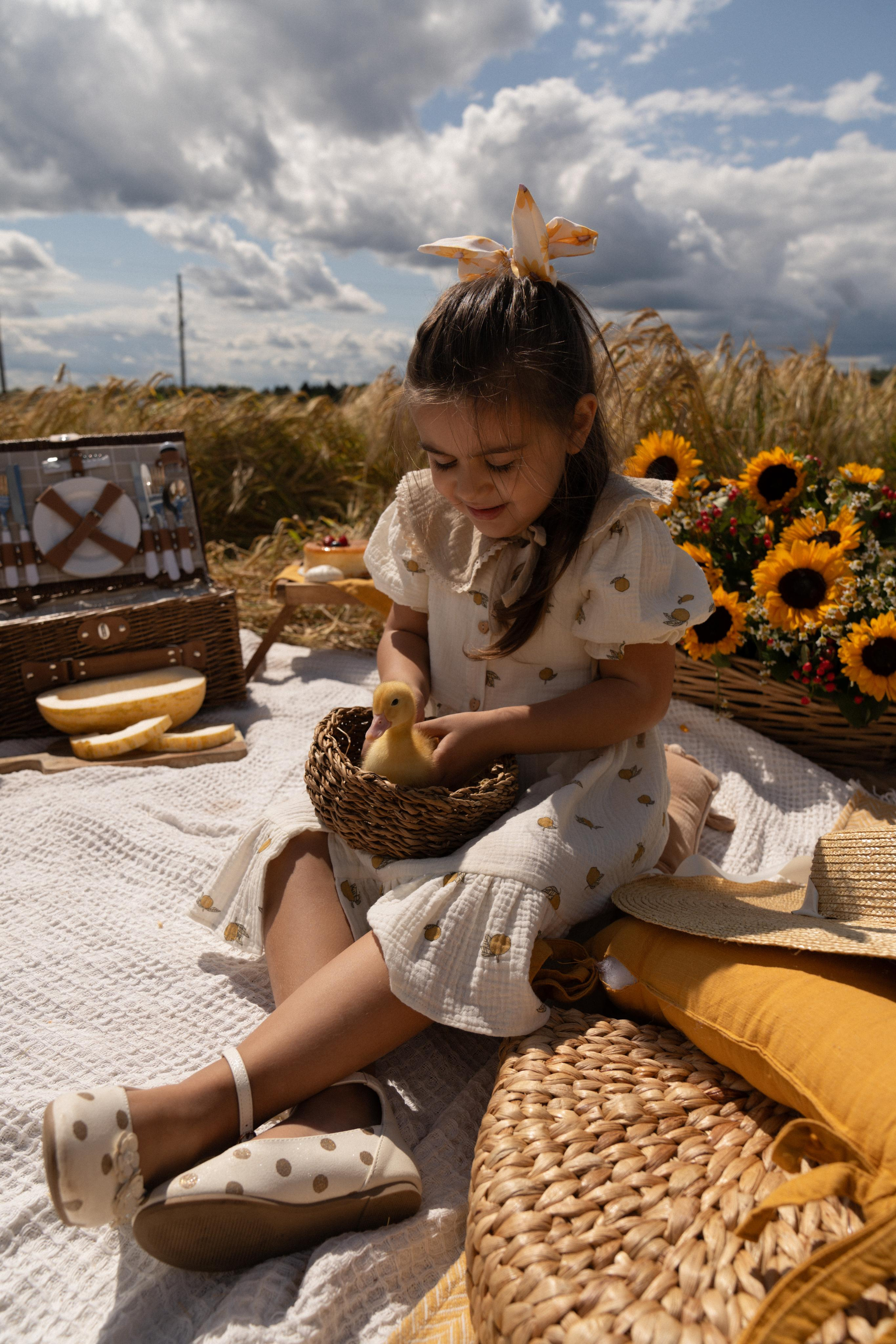 Моника тебе скоро 4. ...........