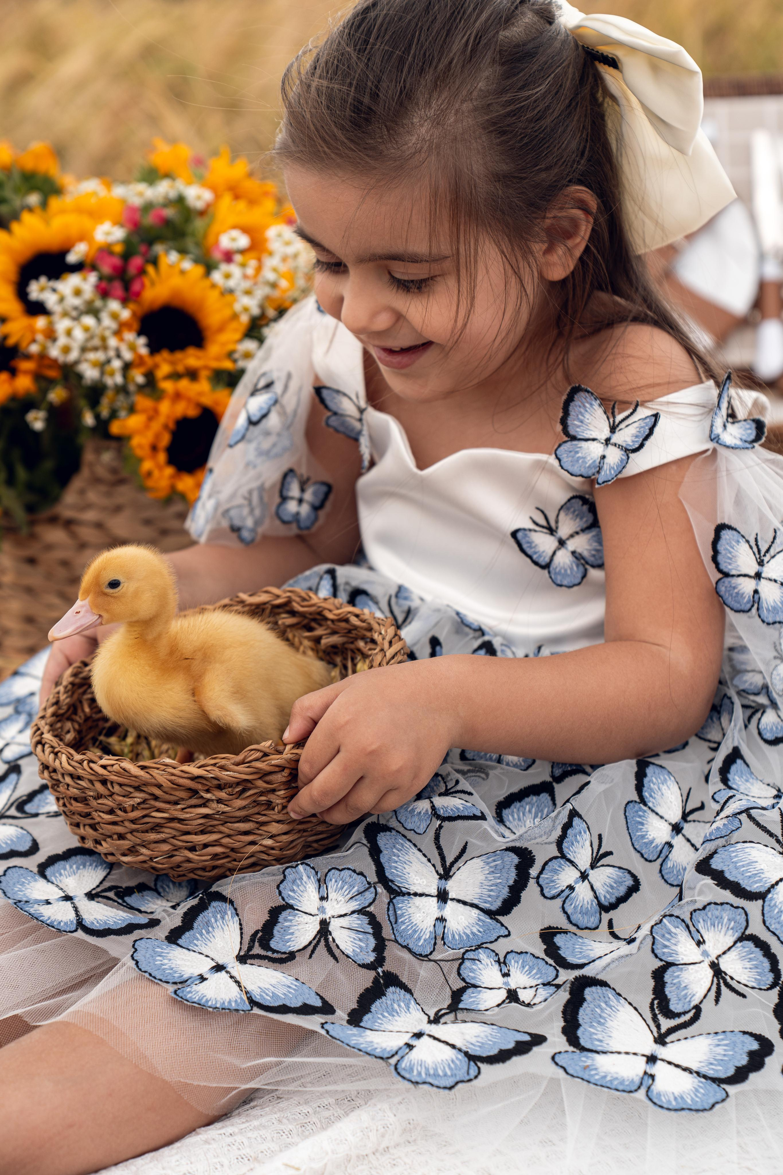 Моника тебе скоро 4. ...........