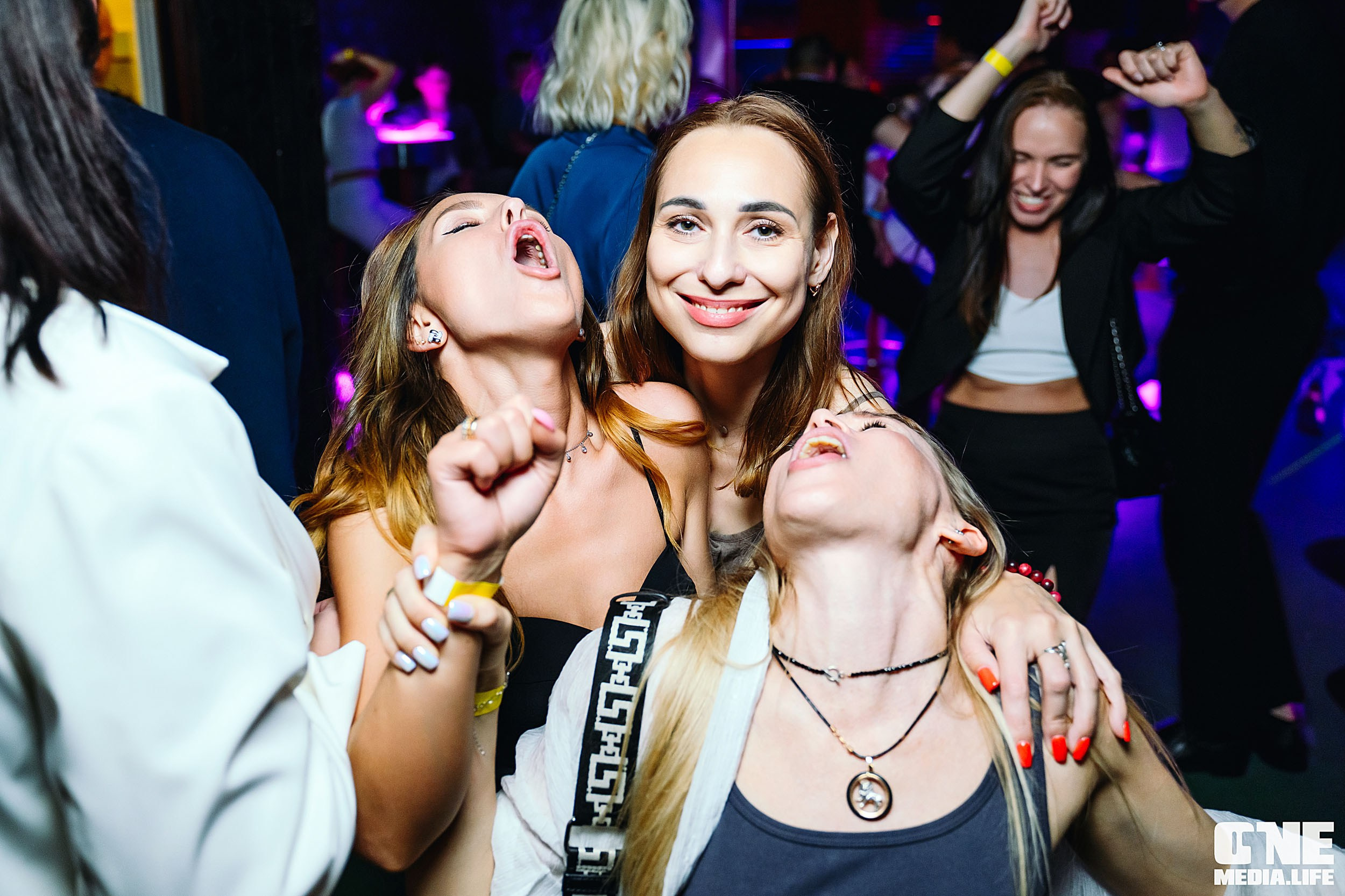 Фоторепортаж из РК Планета. One Media Life: фоторепортажи, фотоотчеты с мероприятий и заведений