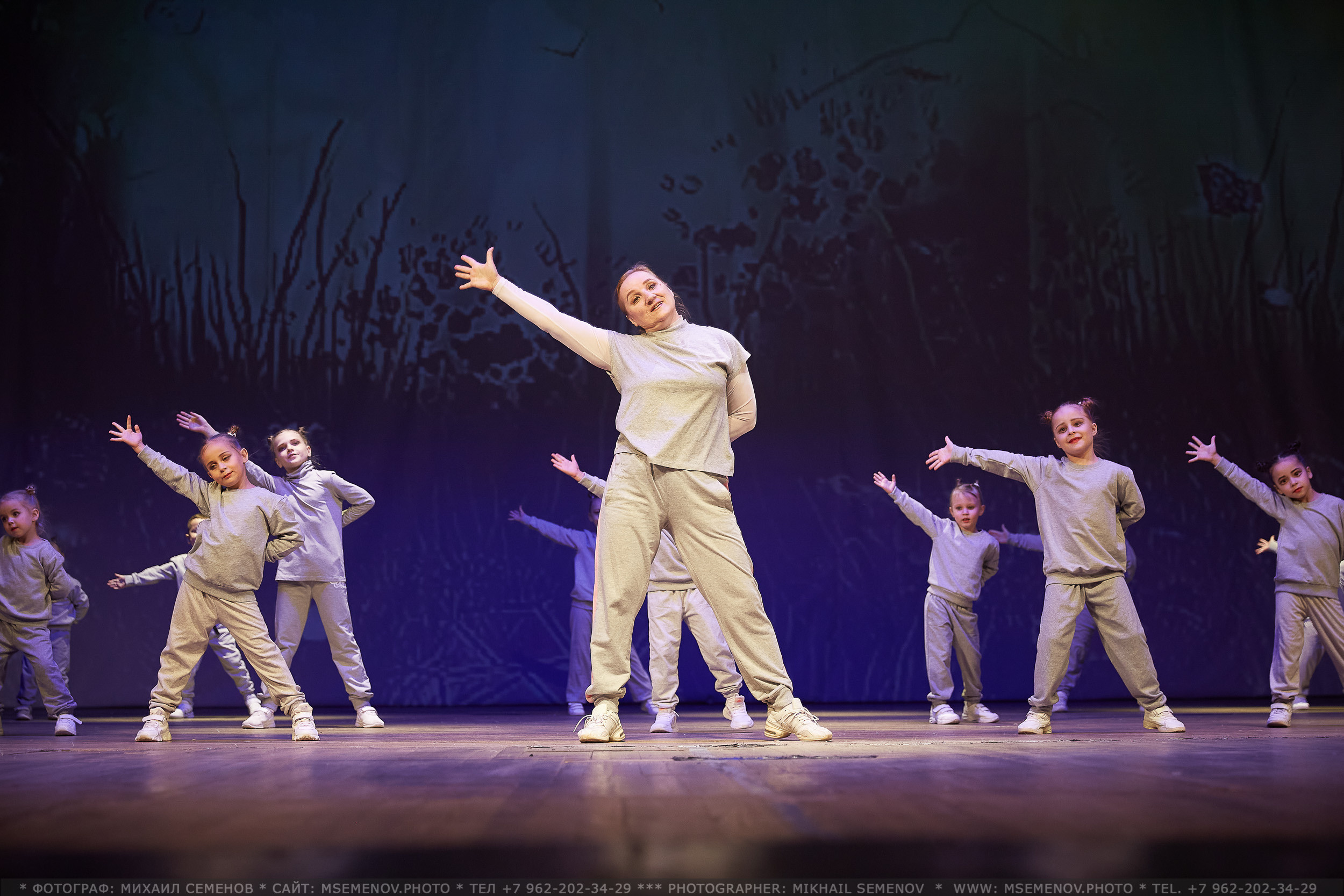 АНОНС Юбилейный концерт «Dance Victory» 10 лет!. Photographer for business Mikhail Semenov. Aqua photo studio, photo school