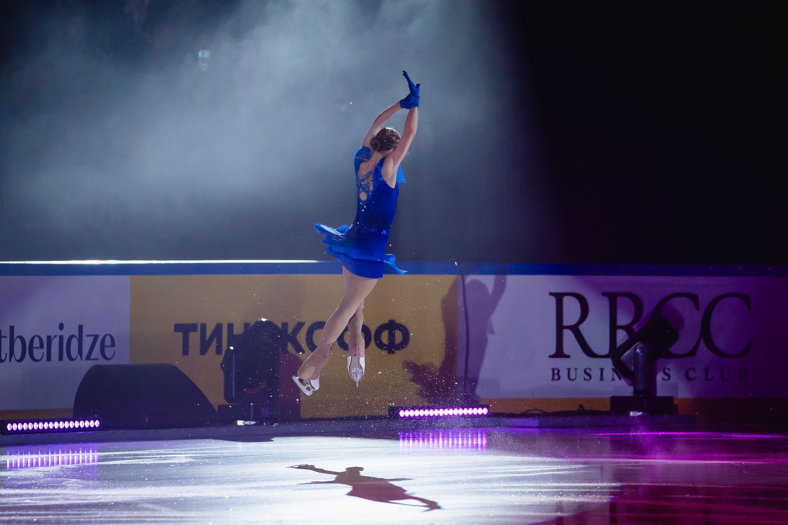 Шоу «Чемпионы на льду» в Новосибирске. Воробьева Ксения — Спортивный и танцевальный фотограф Новосибирск