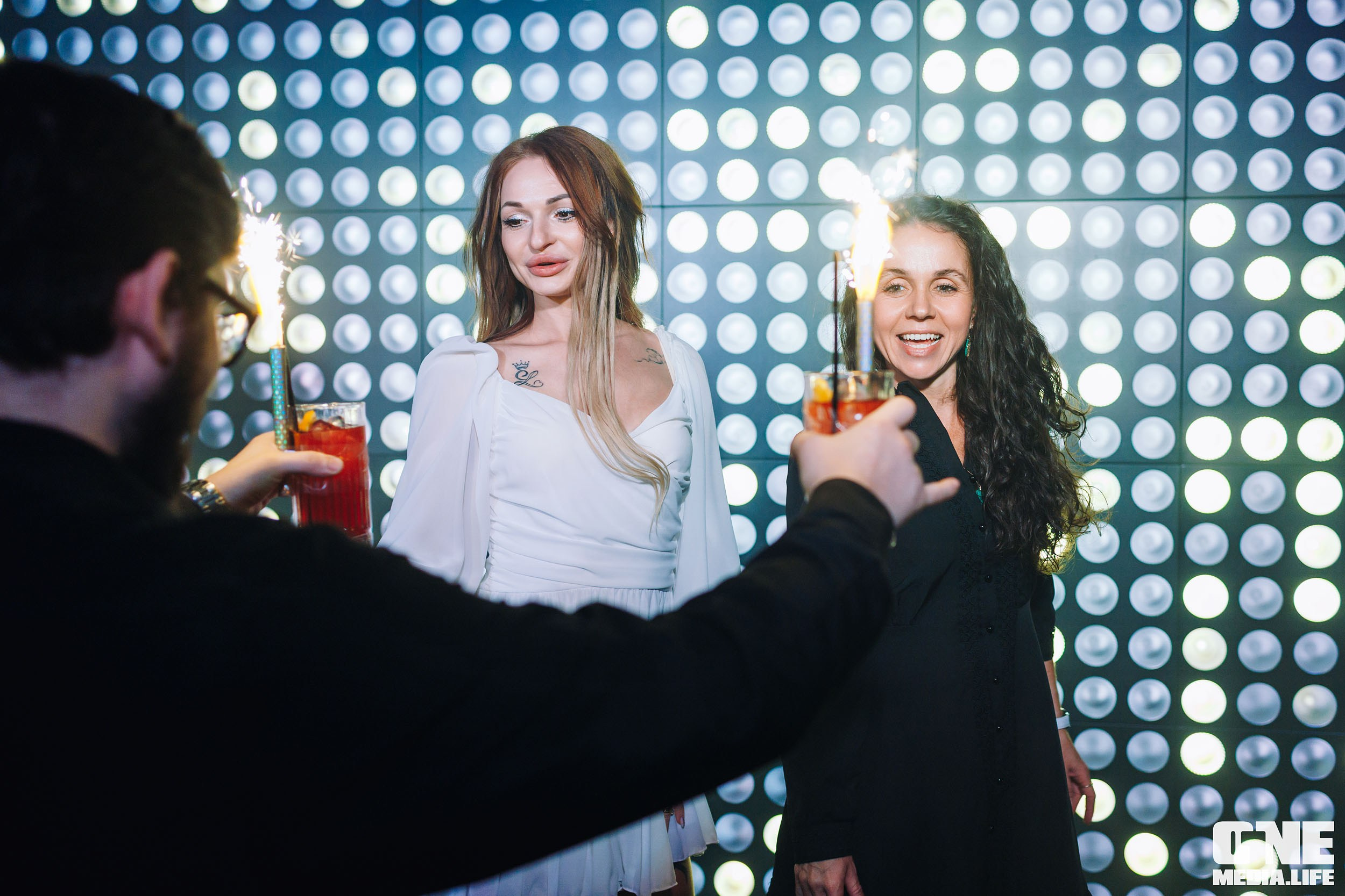 Фоторепортаж из караоке-клуба Эйфория. One Media Life: фоторепортажи, фотоотчеты с мероприятий и заведений