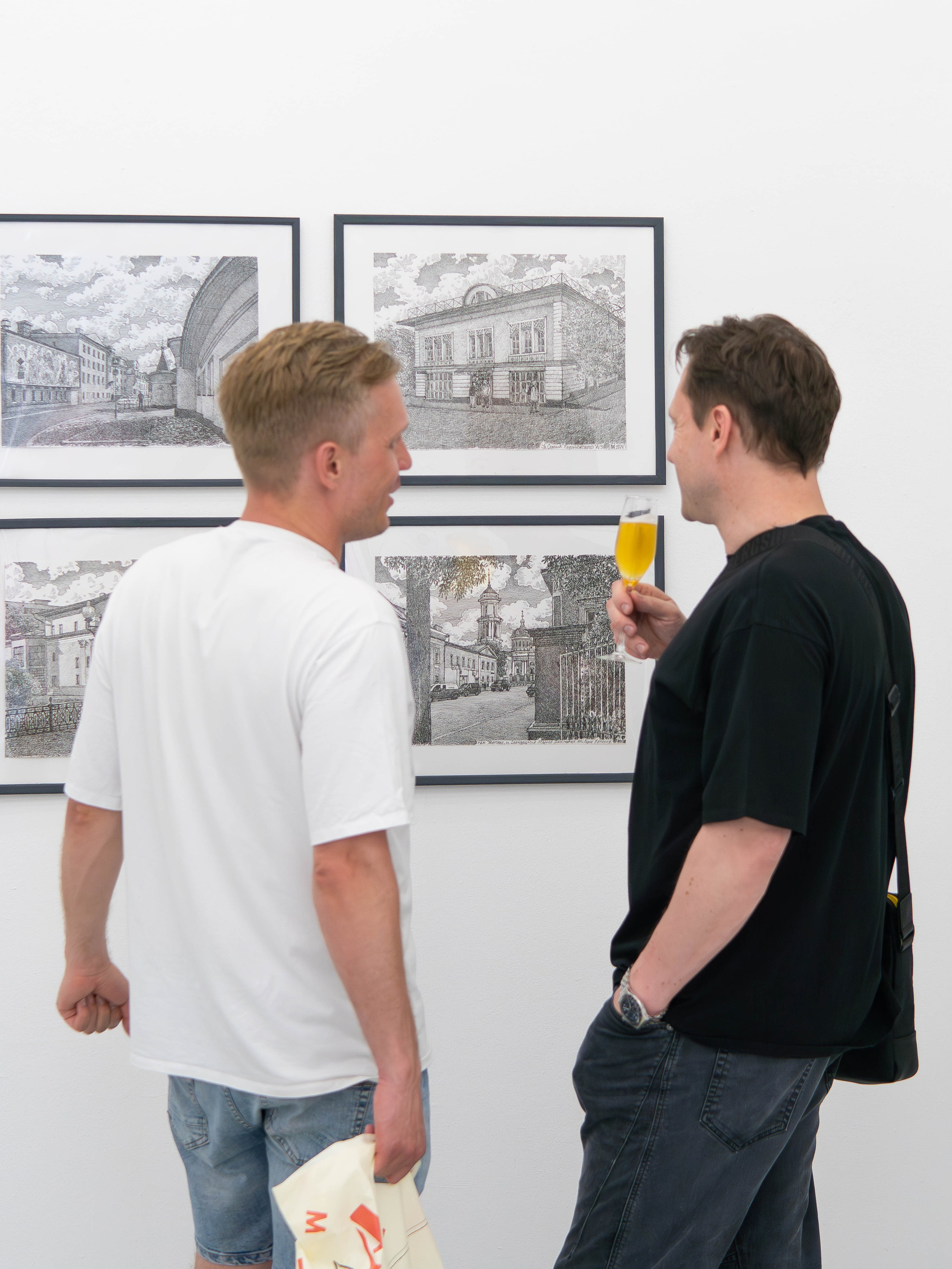 Выставка «ТАГАНКА Здесь улицы говорят — только слушай». Фотохудожник Москва