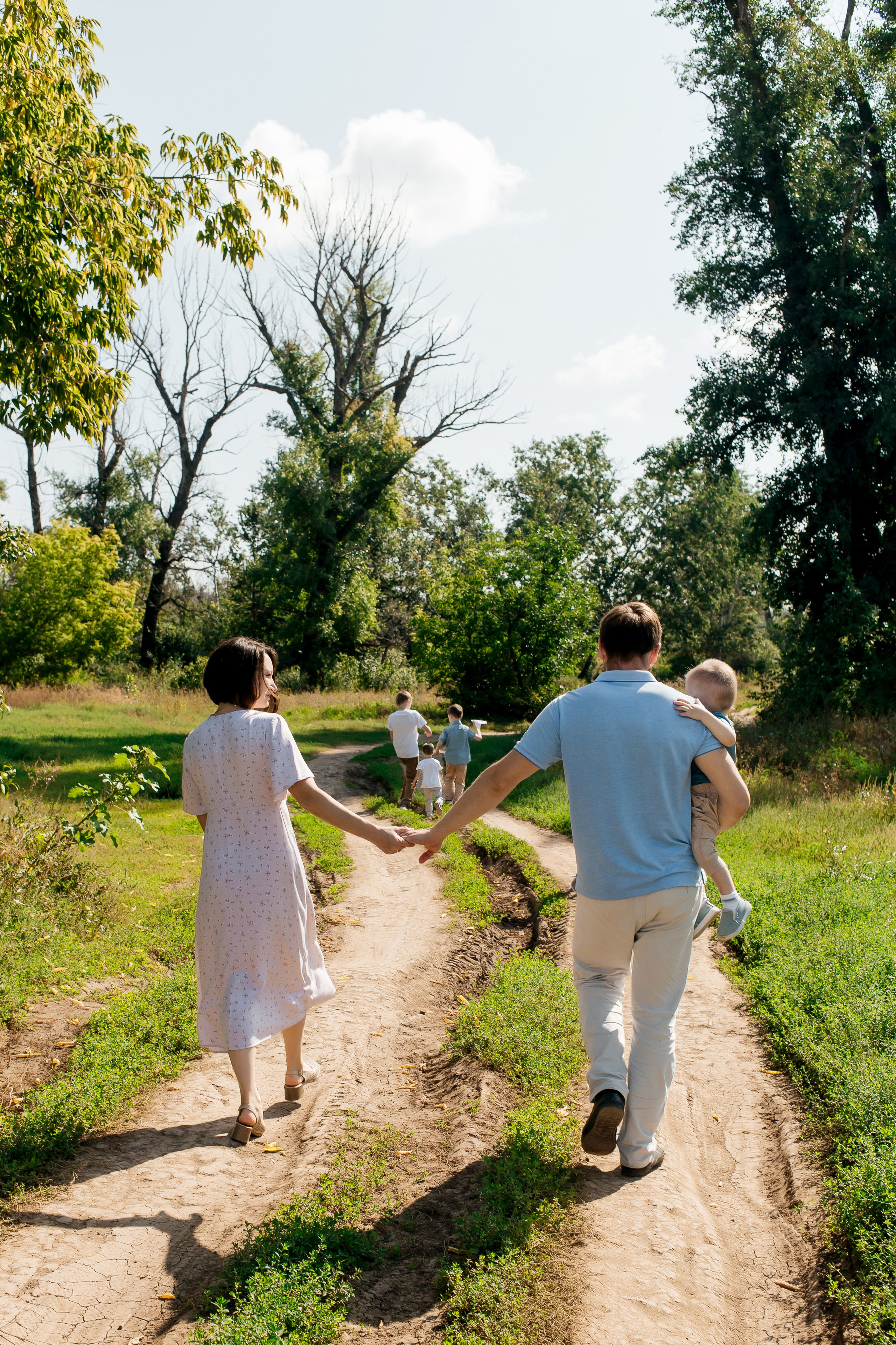 Семейная фотосессия Ирины и Артемия. Женский фотограф в Оренбурге Ирина Заводчикова