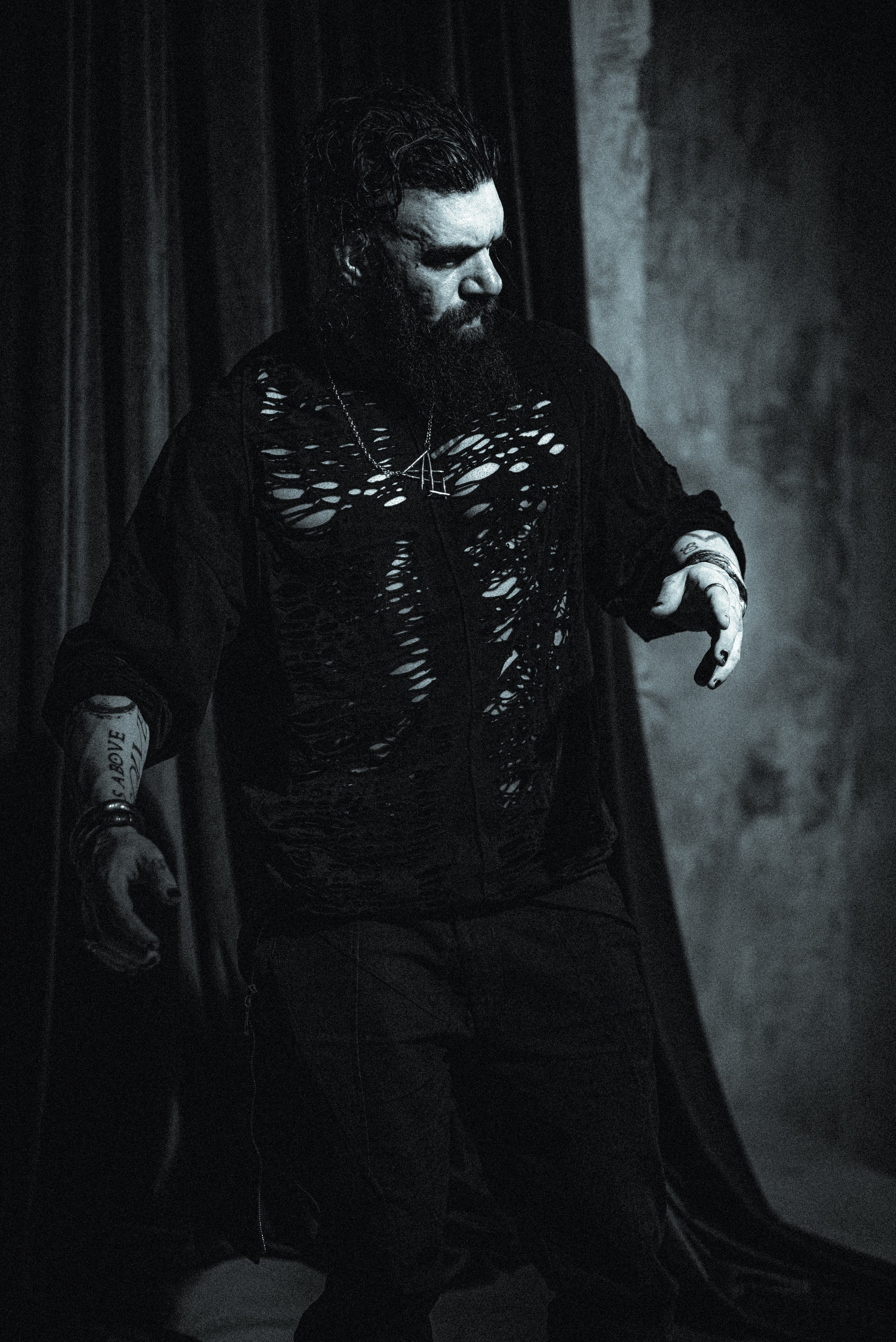 Творец. The Abstracter