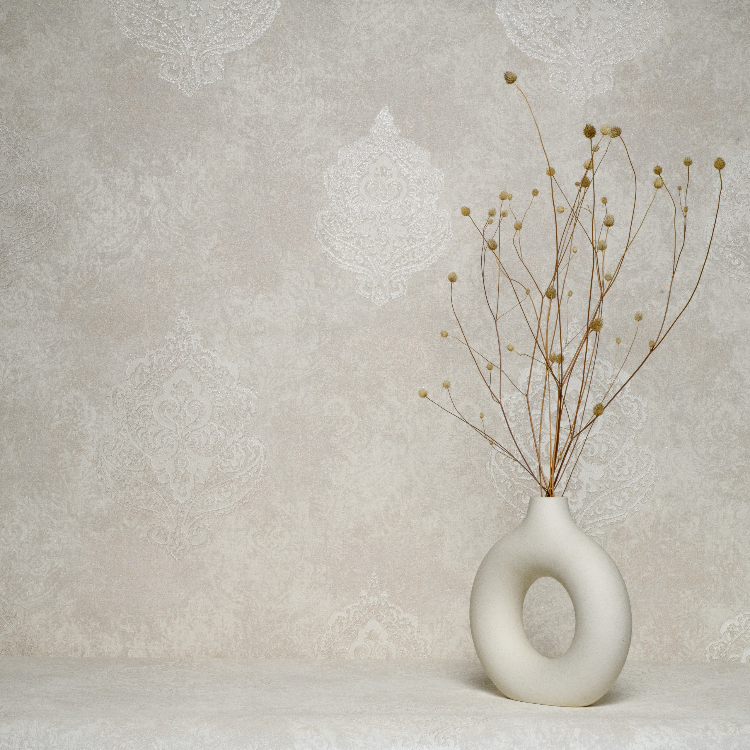 Фотостудия срочной каталожной съемки в Ростове-на-Дону. Профессиональная фотосъемка. Ростов-на-Дону