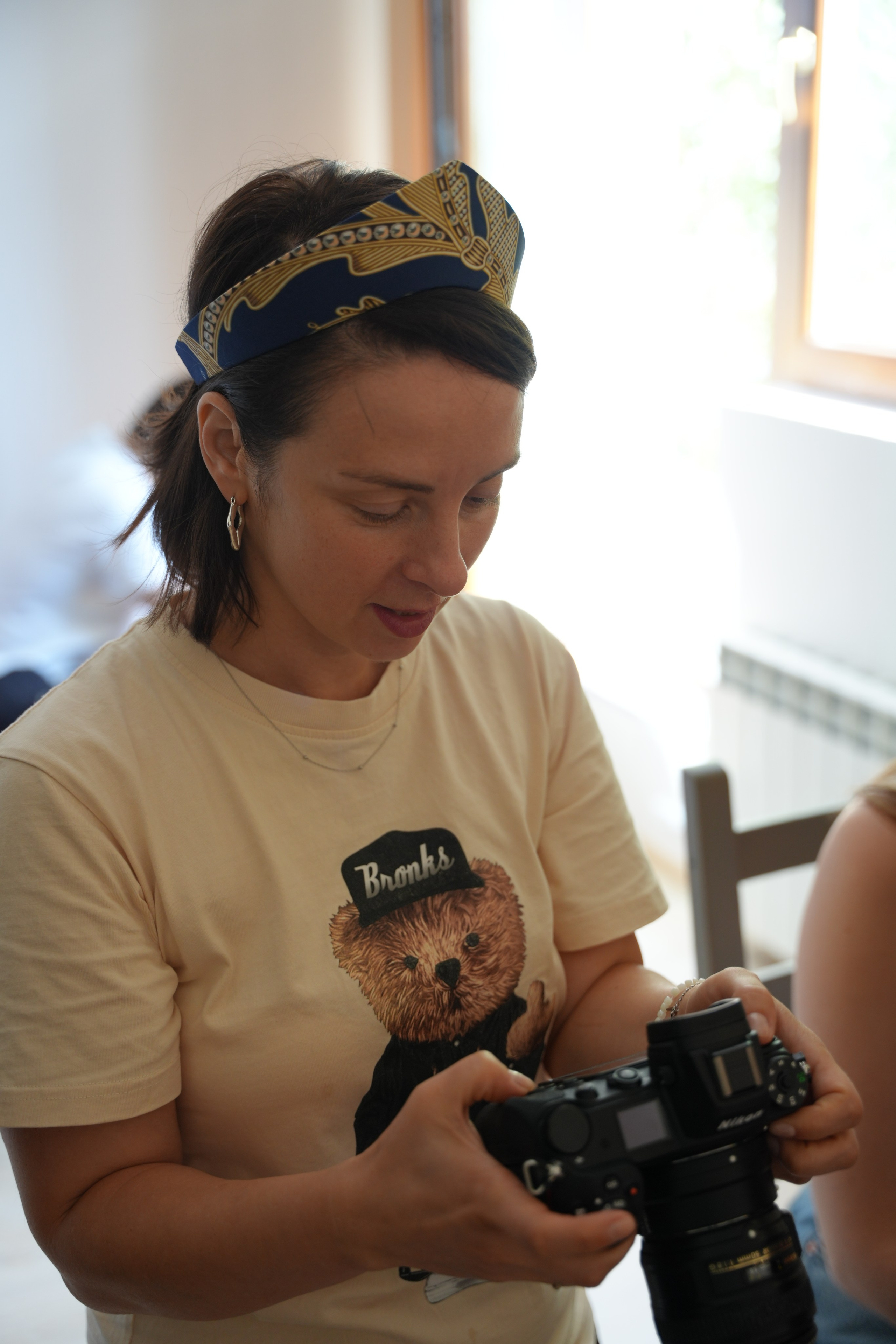 #backstage со съёмок команды в загородном доме. Портретный фотограф в Санкт-Петербурге Дмитриева Наталия