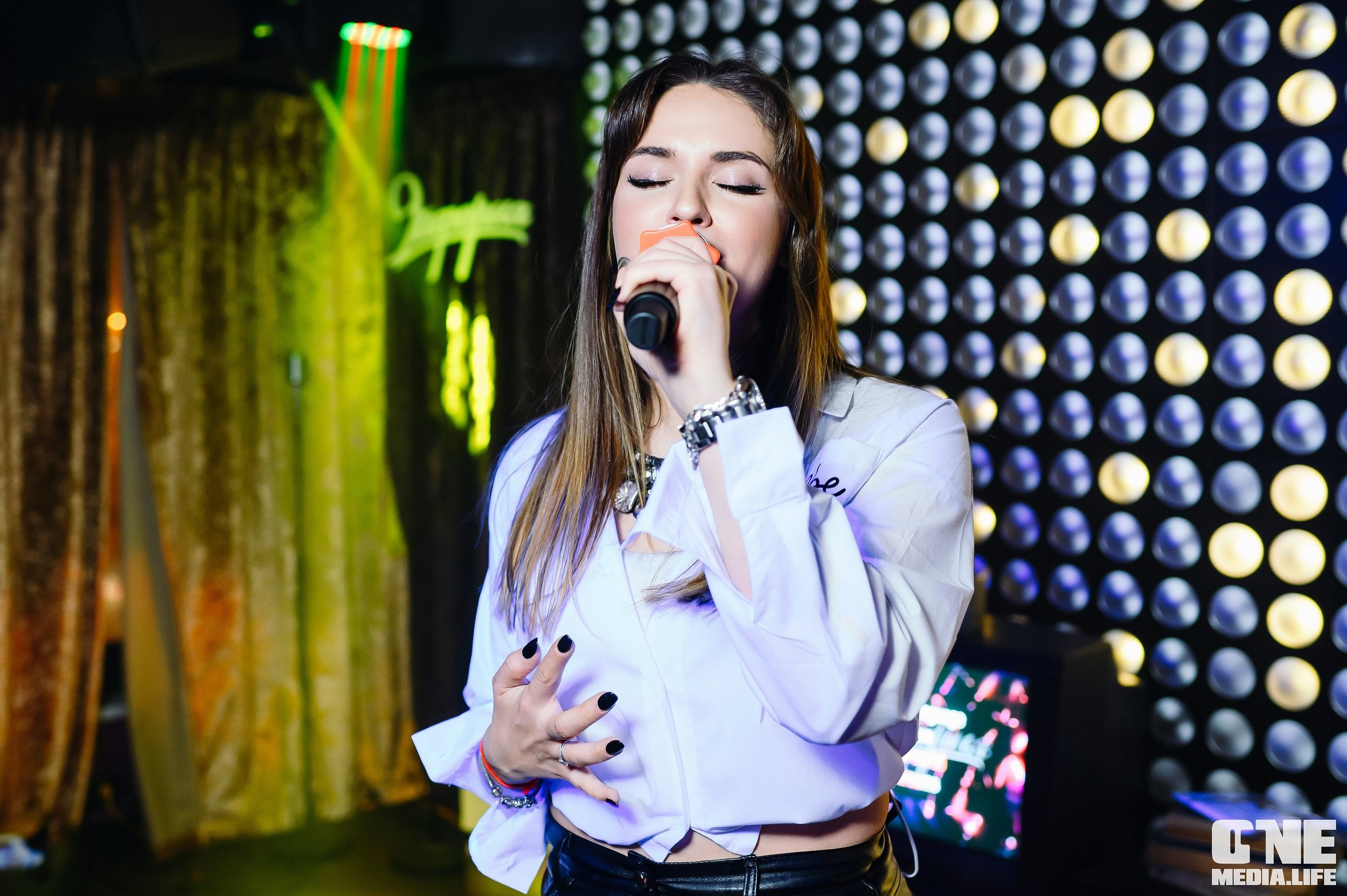 Фоторепортаж из караоке-клубе Эйфория. One Media Life: фоторепортажи, фотоотчеты с мероприятий и заведений