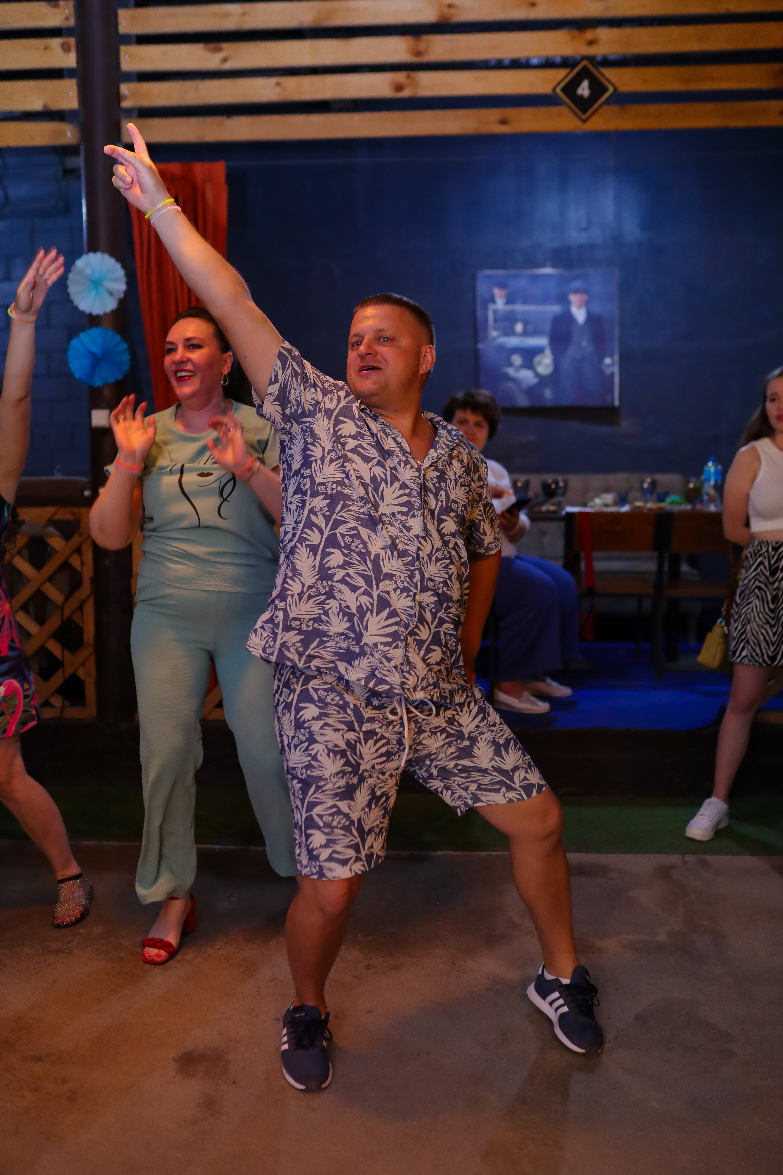 Выпускники. Фотограф в Жезказгане. Графический дизайнер